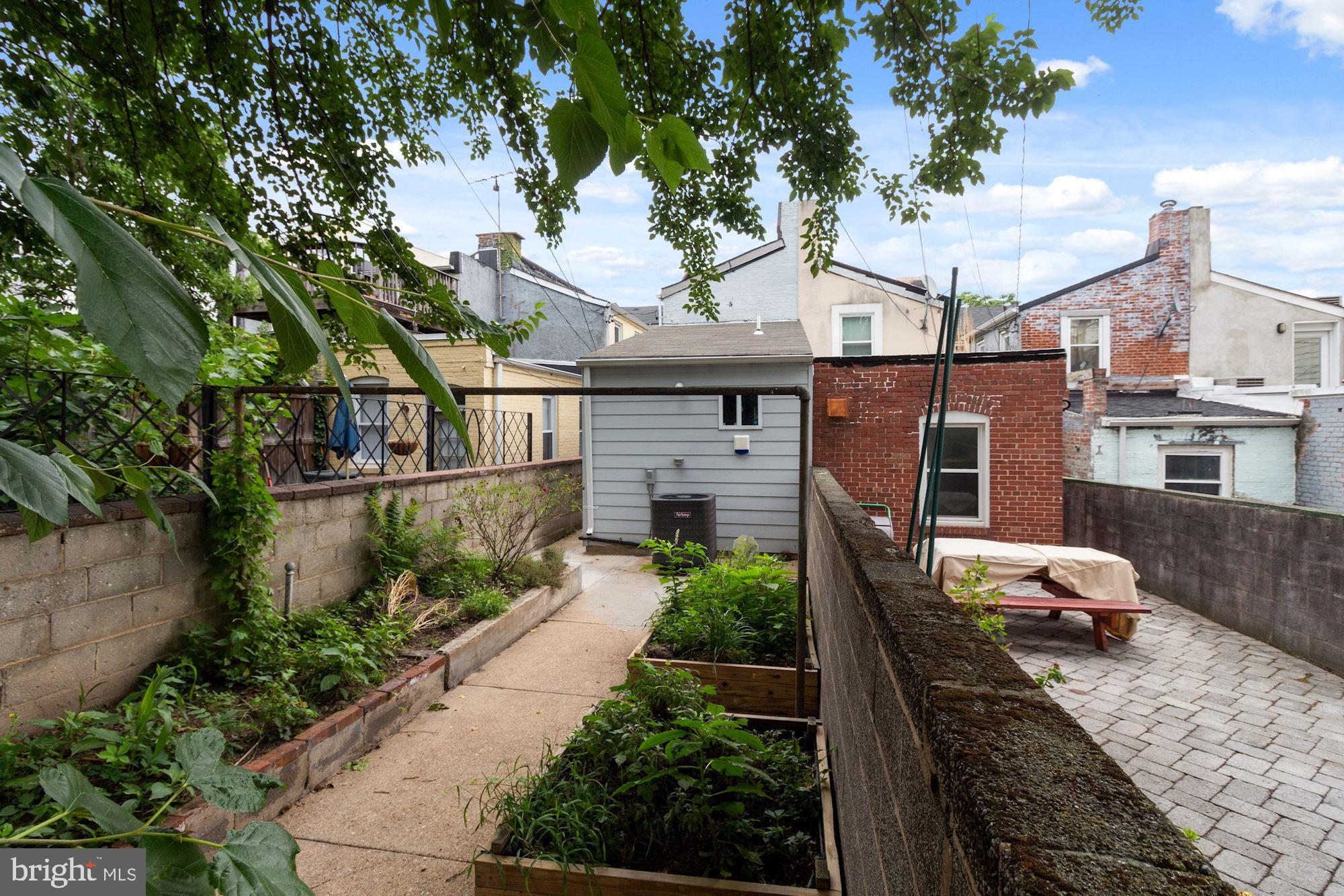FELLS POINT HISTORIC DISTRICT - Residential