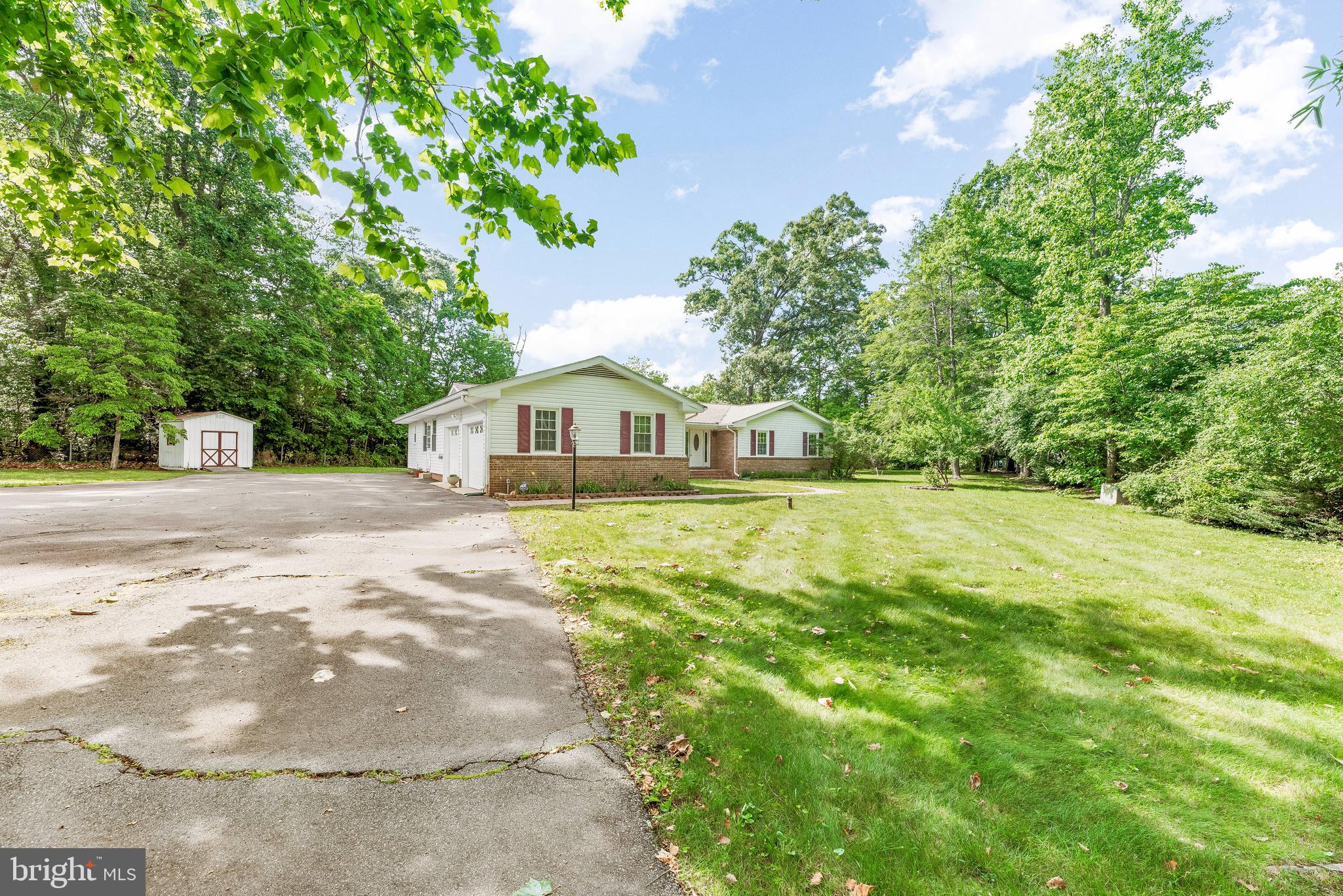 24611 GREENVIEW DRIVE