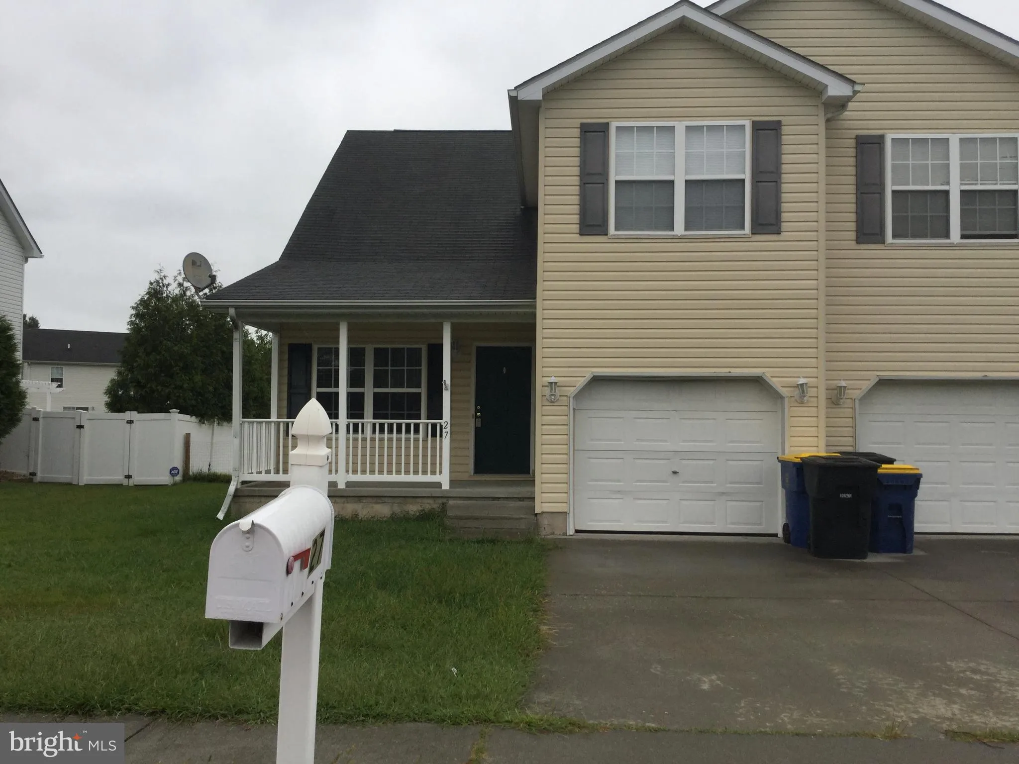 27 Moriarty St, Dover, DE 19901