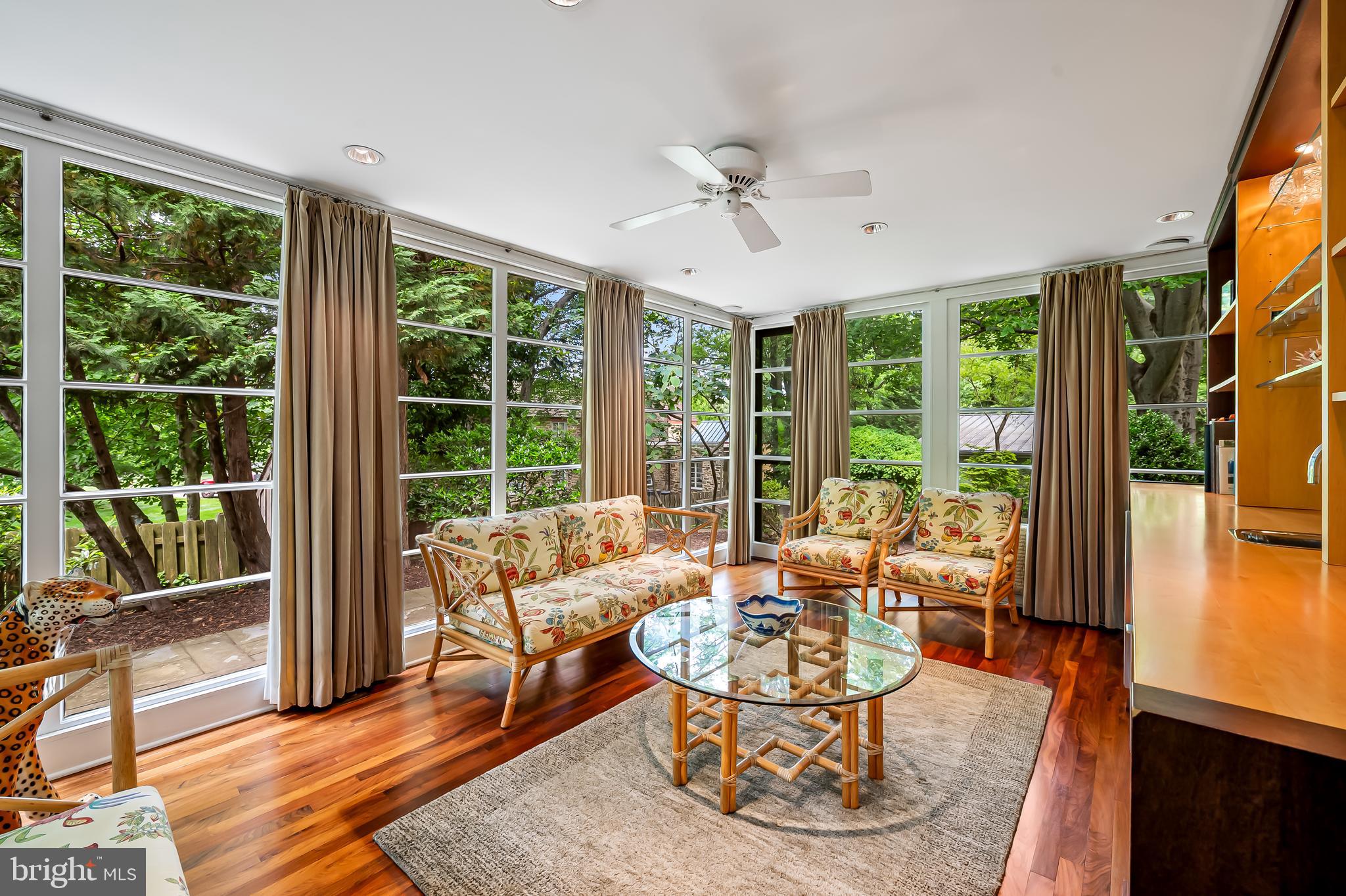 WOODBROOK - Residential