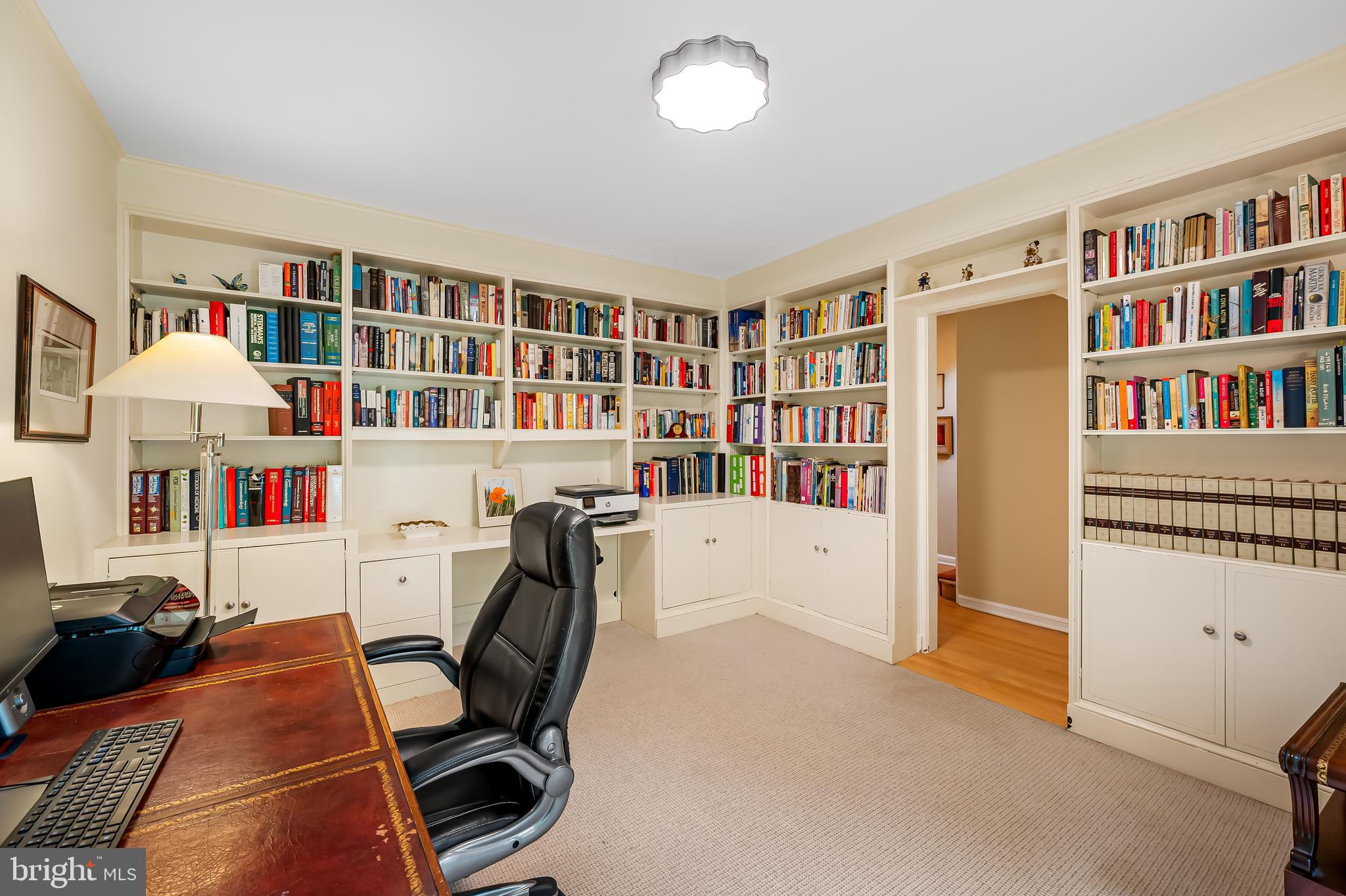 WOODBROOK - Residential