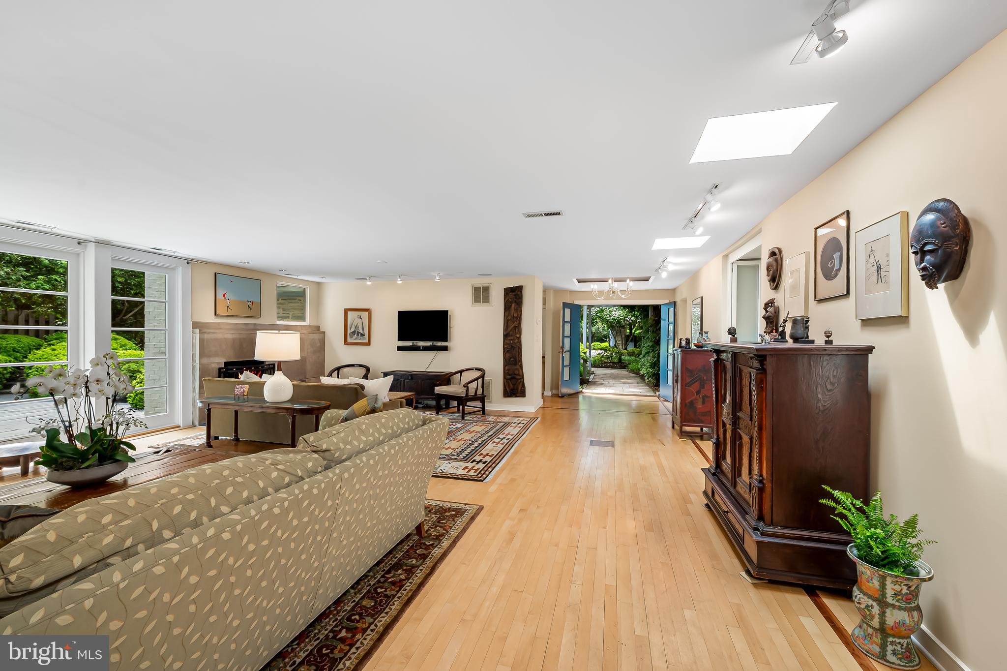 WOODBROOK - Residential