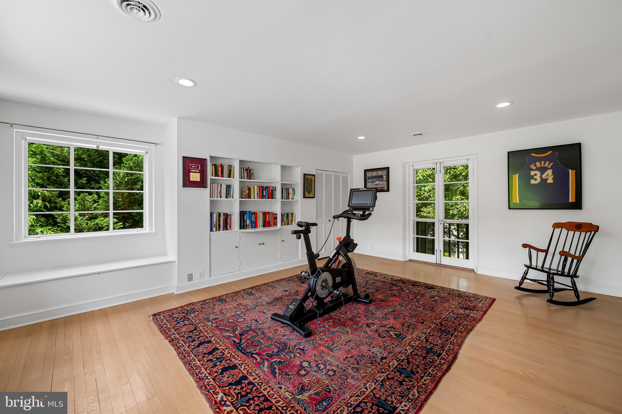 WOODBROOK - Residential