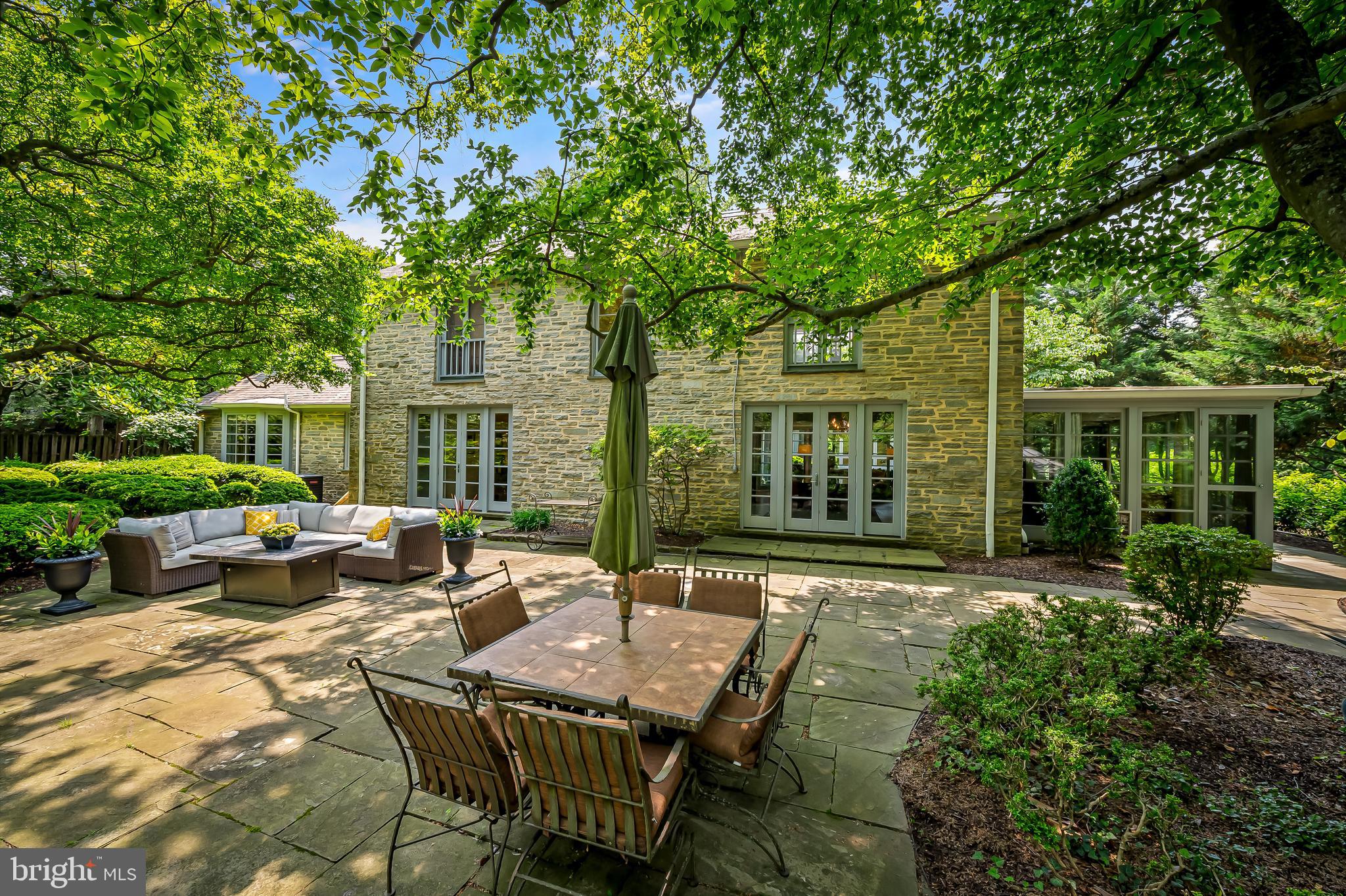 6 MEADOW ROAD