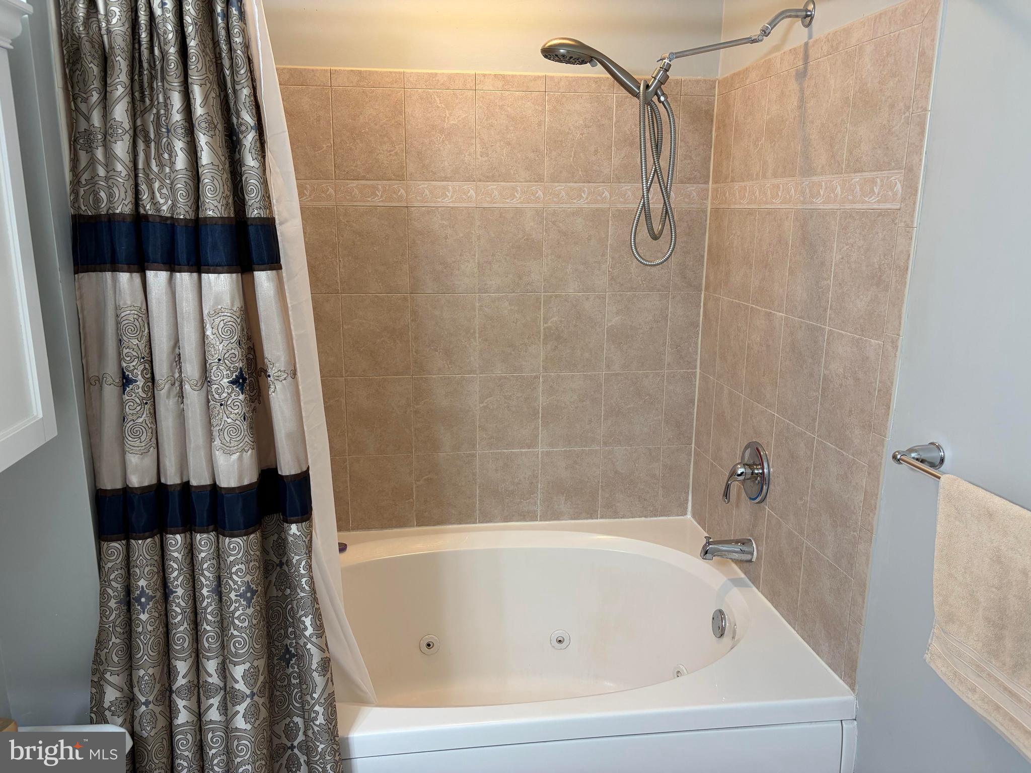 TROTTERS RUN - Residential