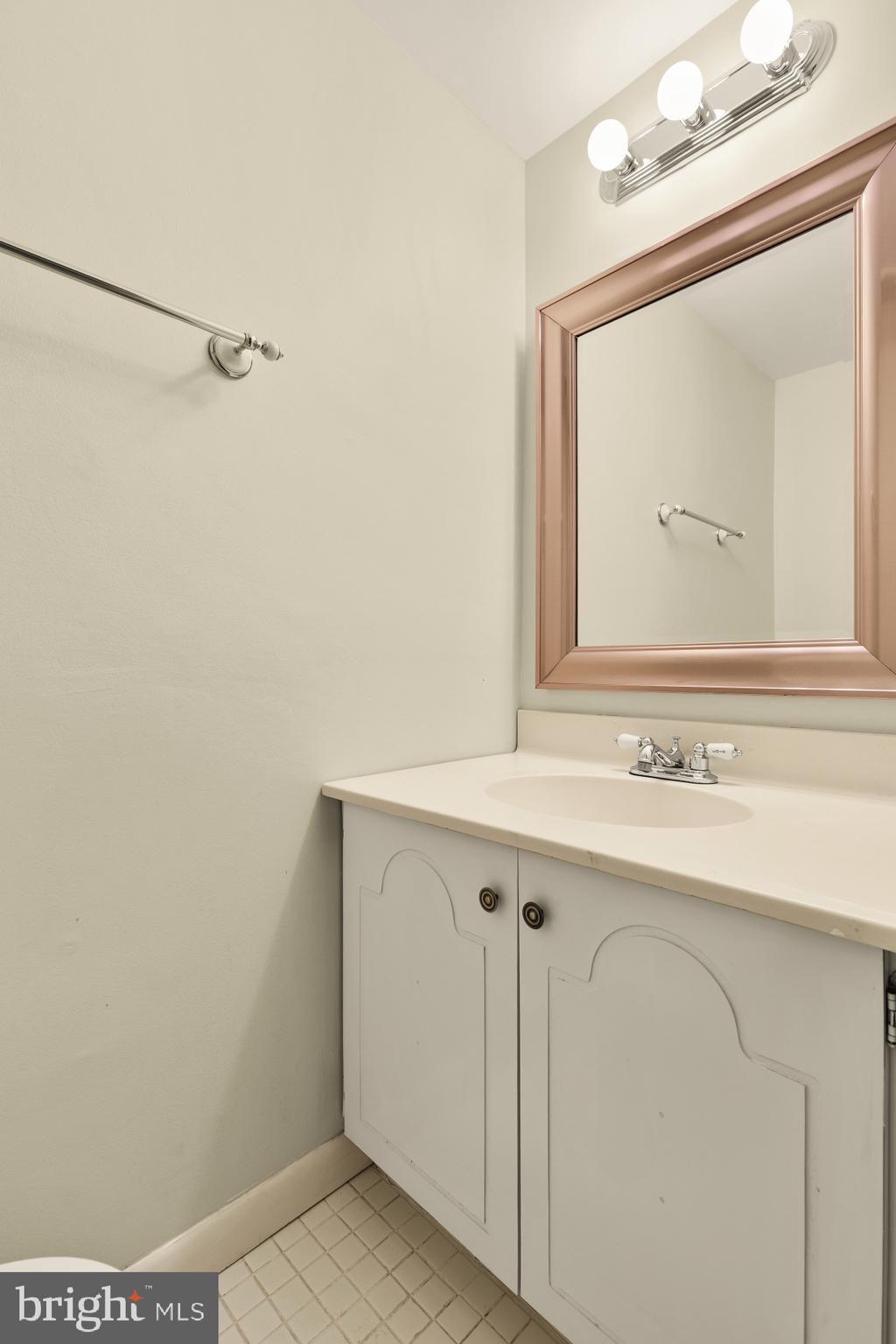 HALLCREST HEIGHTS - Residential