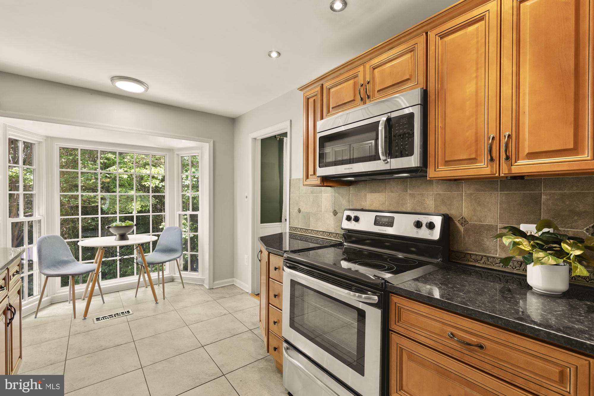 HALLCREST HEIGHTS - Residential