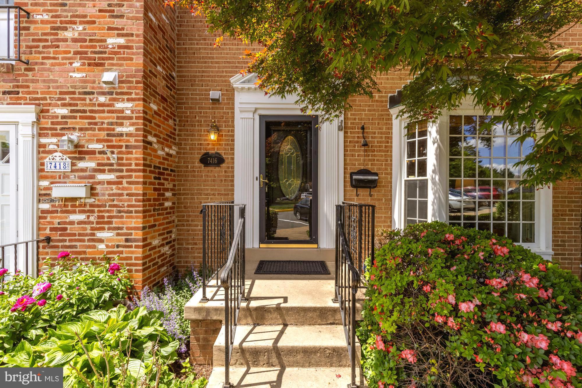 HALLCREST HEIGHTS - Residential