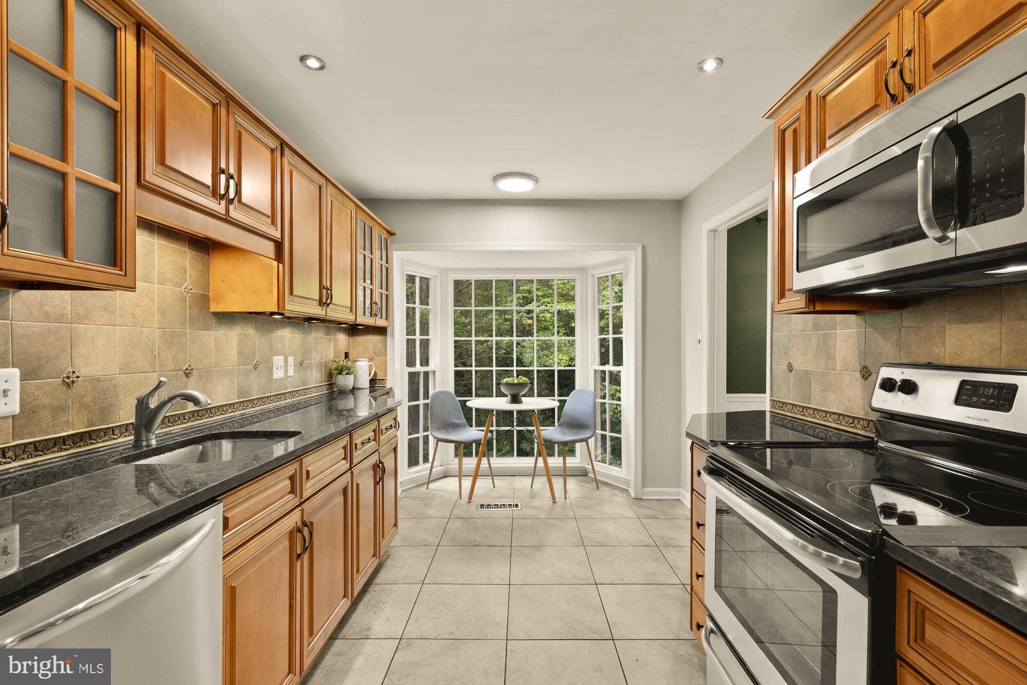 HALLCREST HEIGHTS - Residential