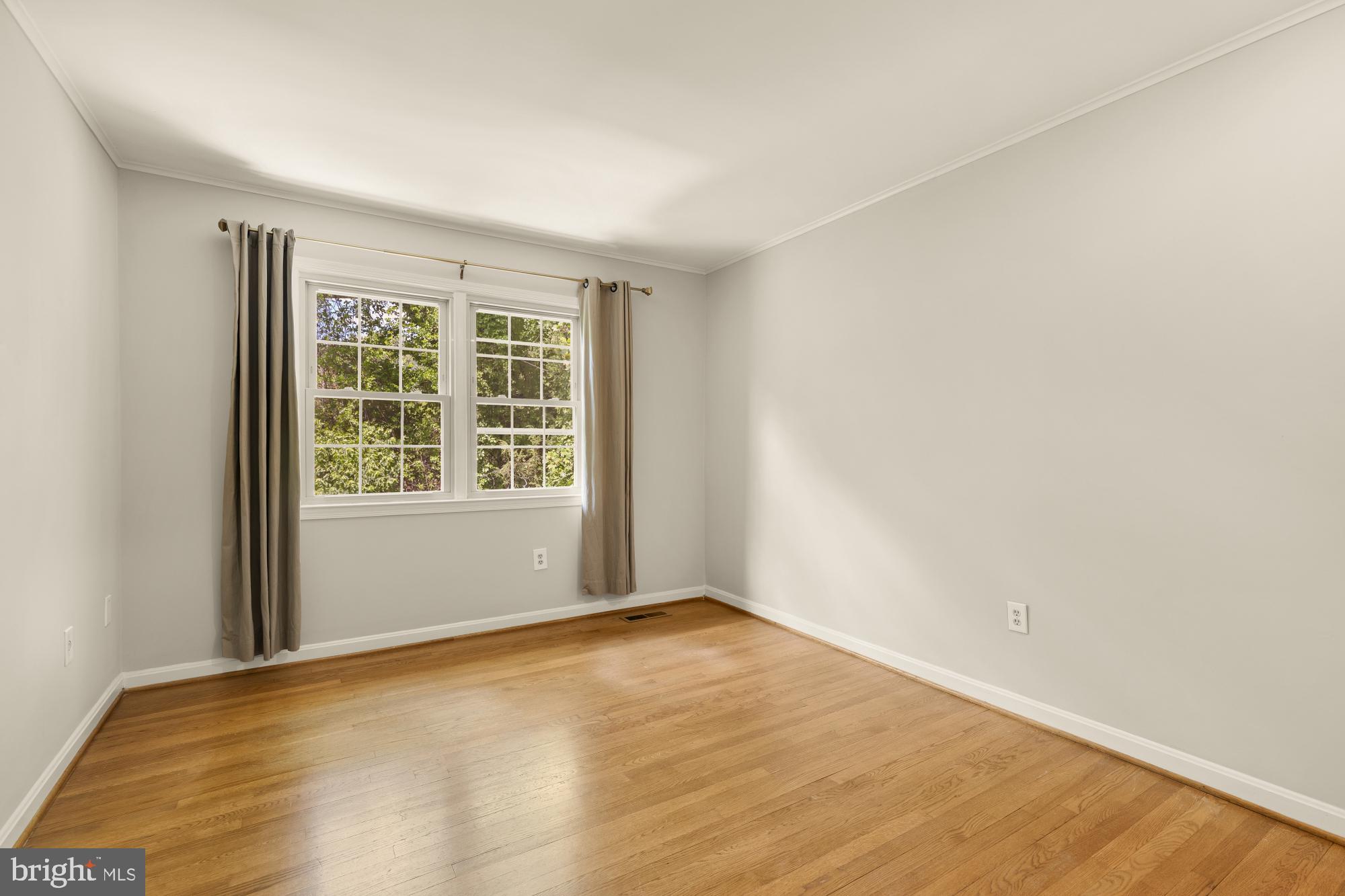 HALLCREST HEIGHTS - Residential