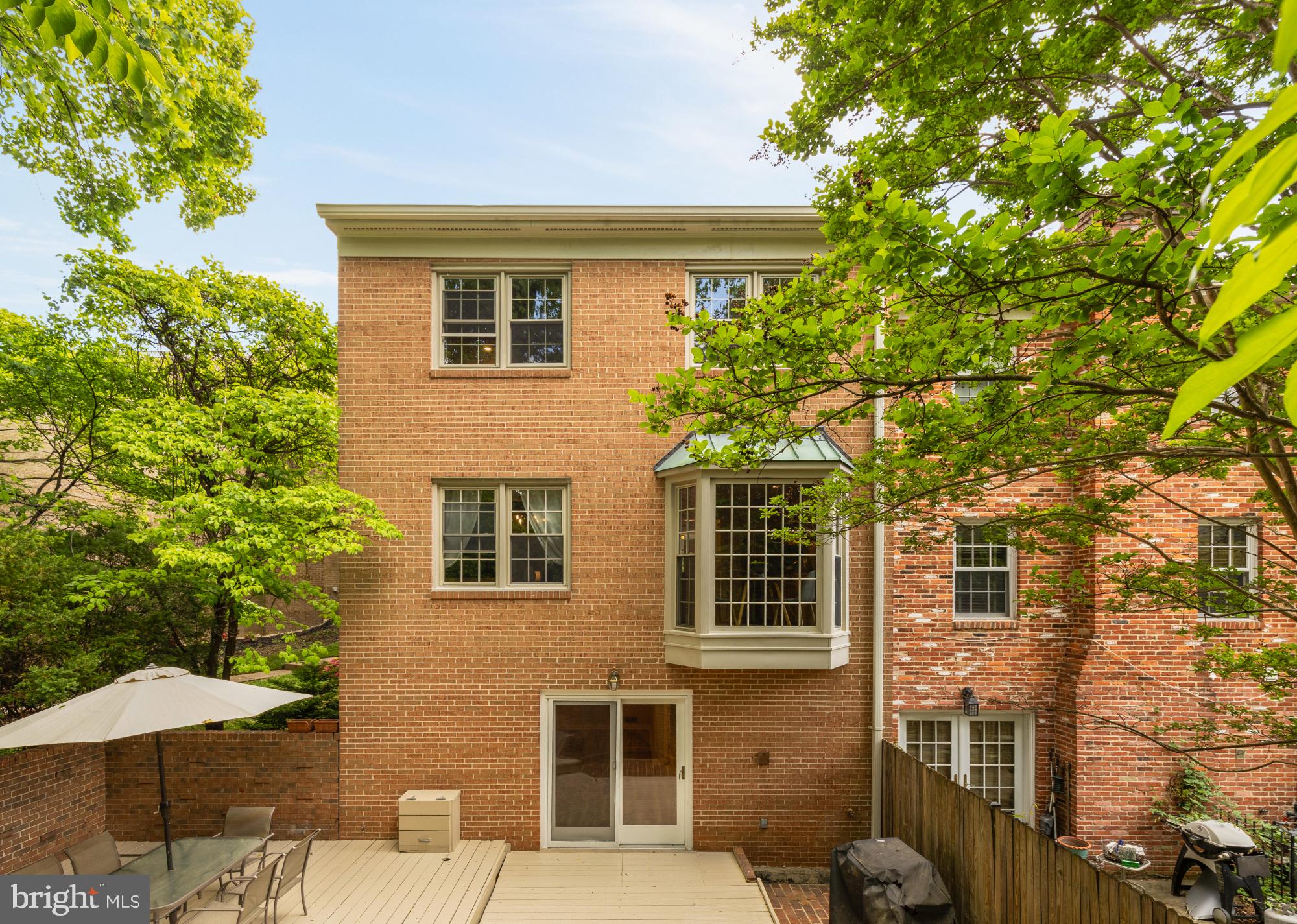 HALLCREST HEIGHTS - Residential