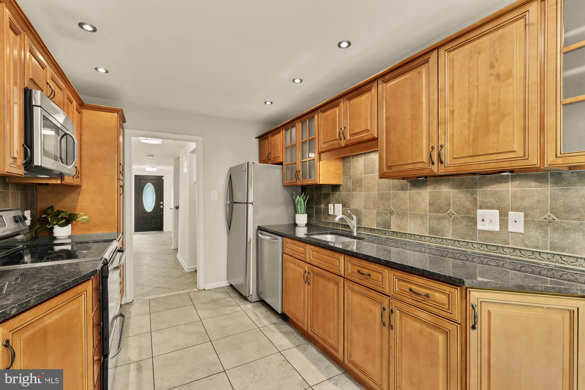 HALLCREST HEIGHTS - Residential