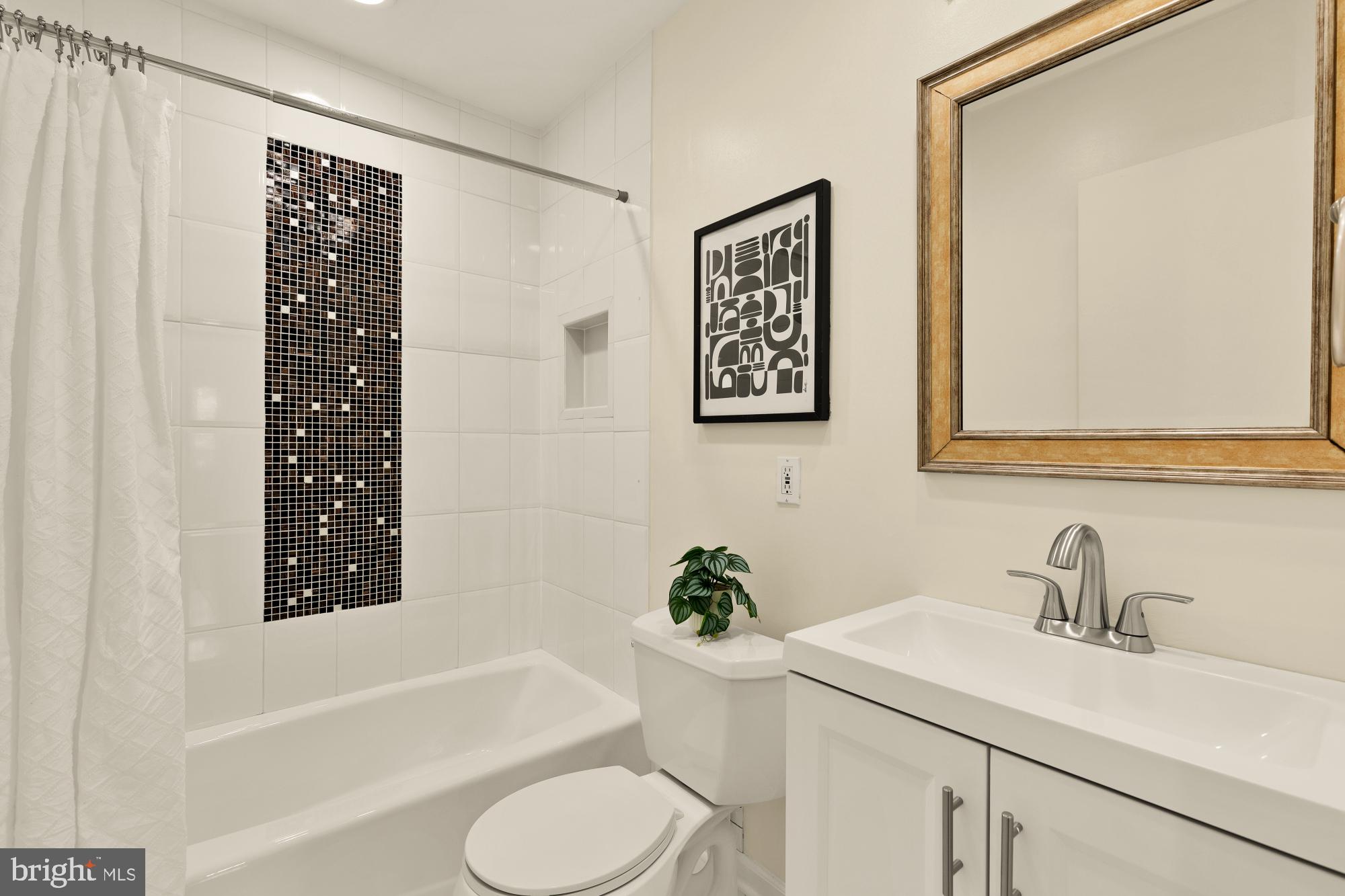HALLCREST HEIGHTS - Residential