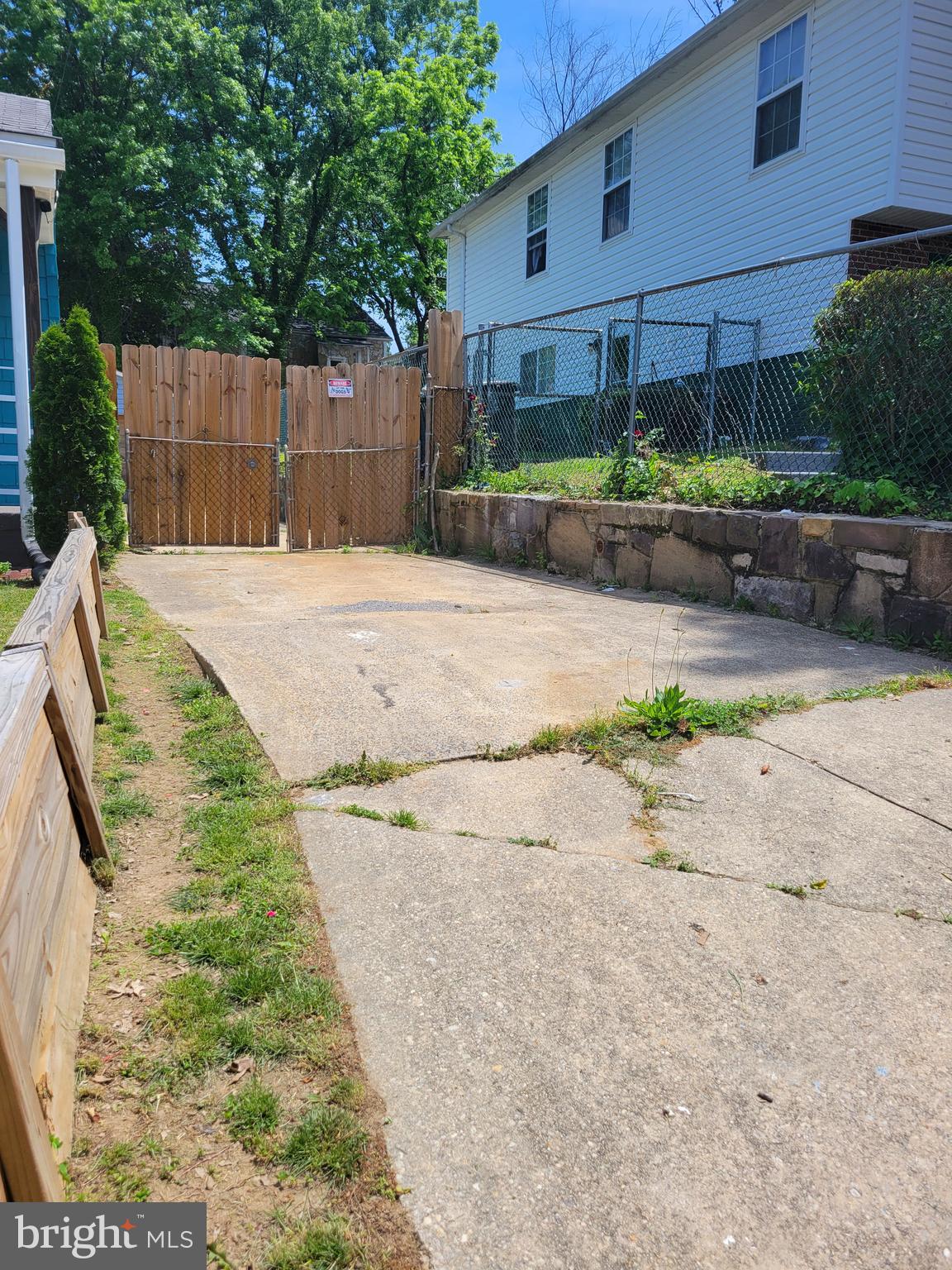 GR CAPITOL HEIGHTS - Residential