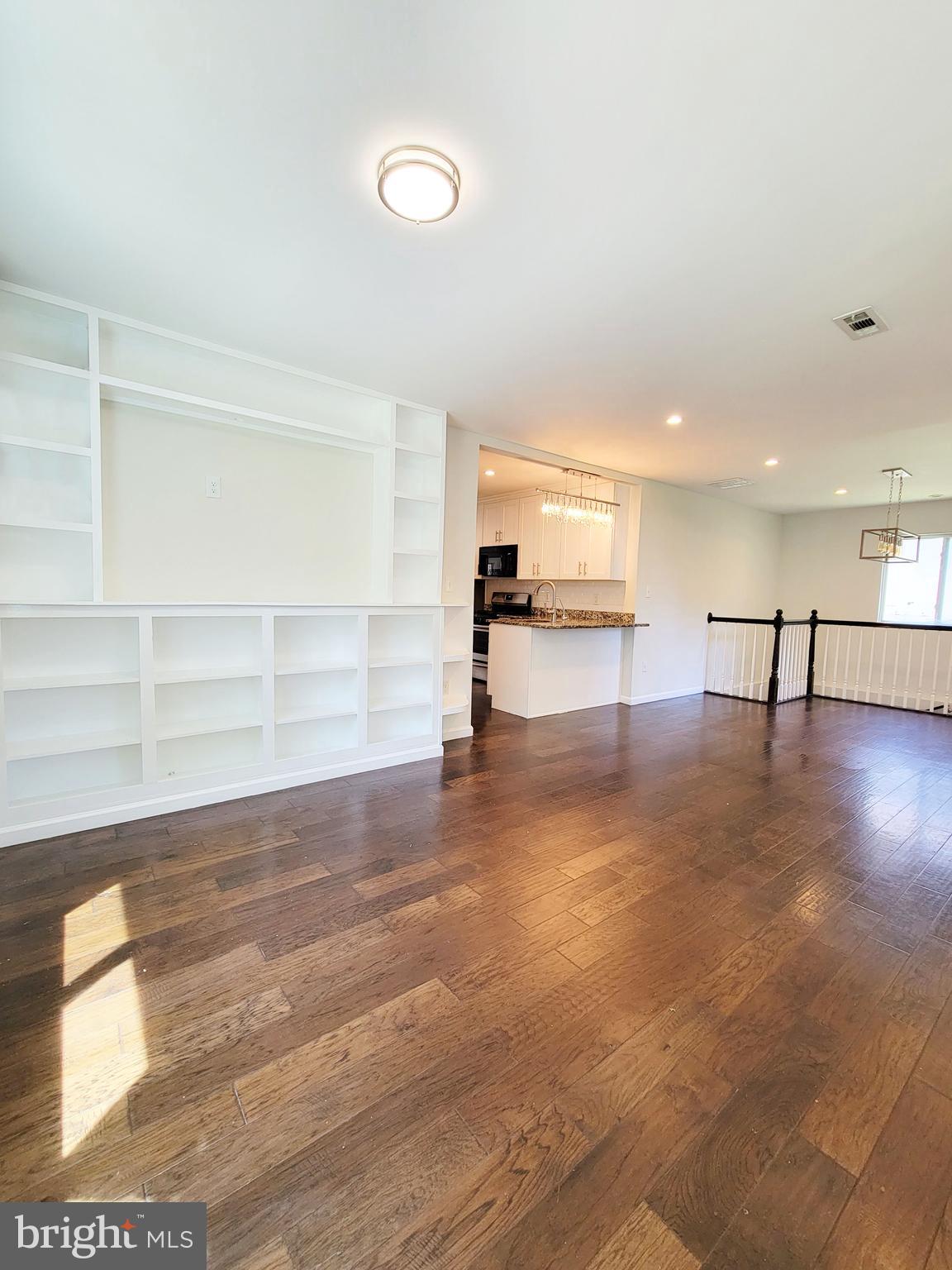 GR CAPITOL HEIGHTS - Residential