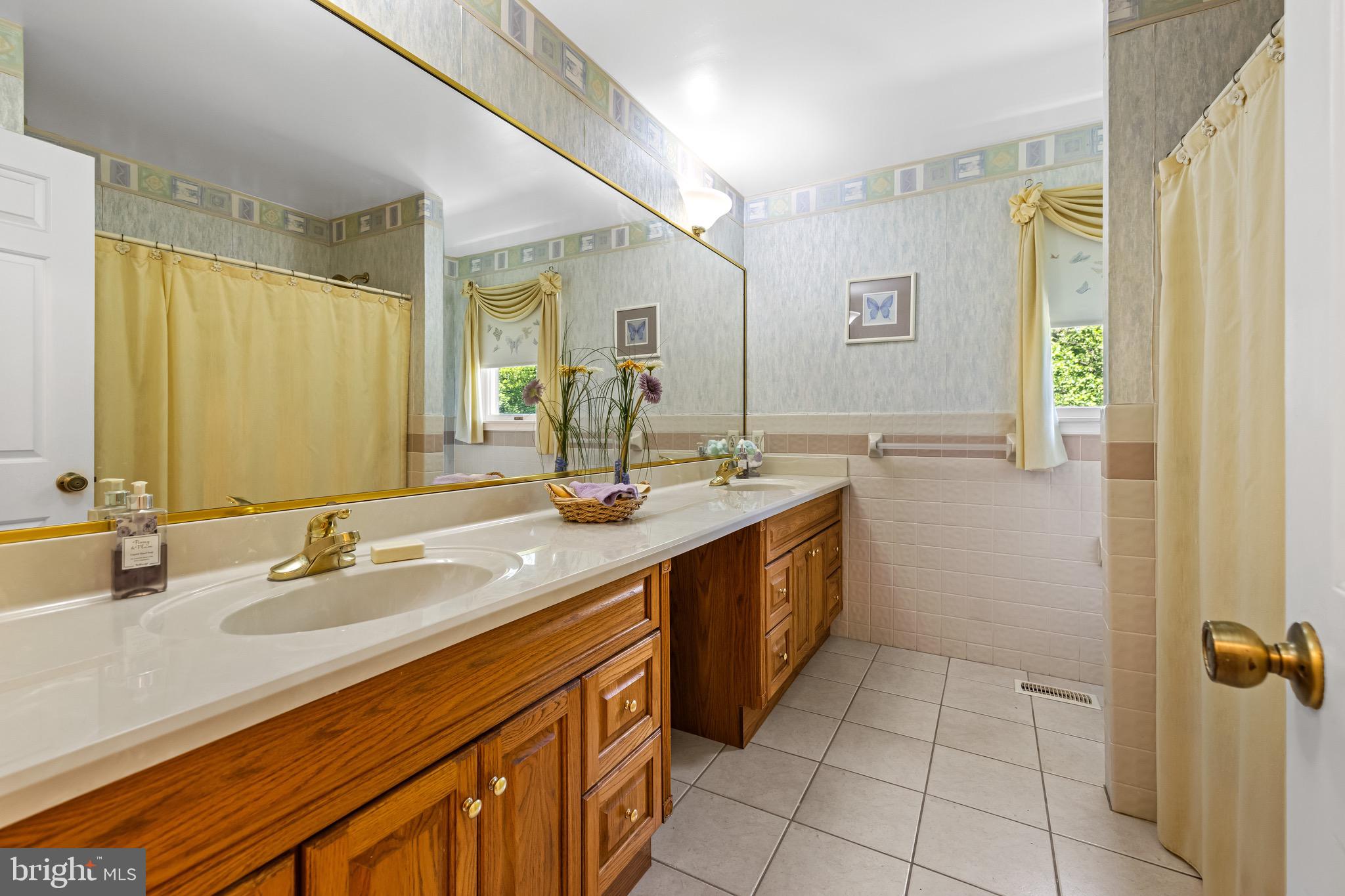 GLEN ELYN - Residential