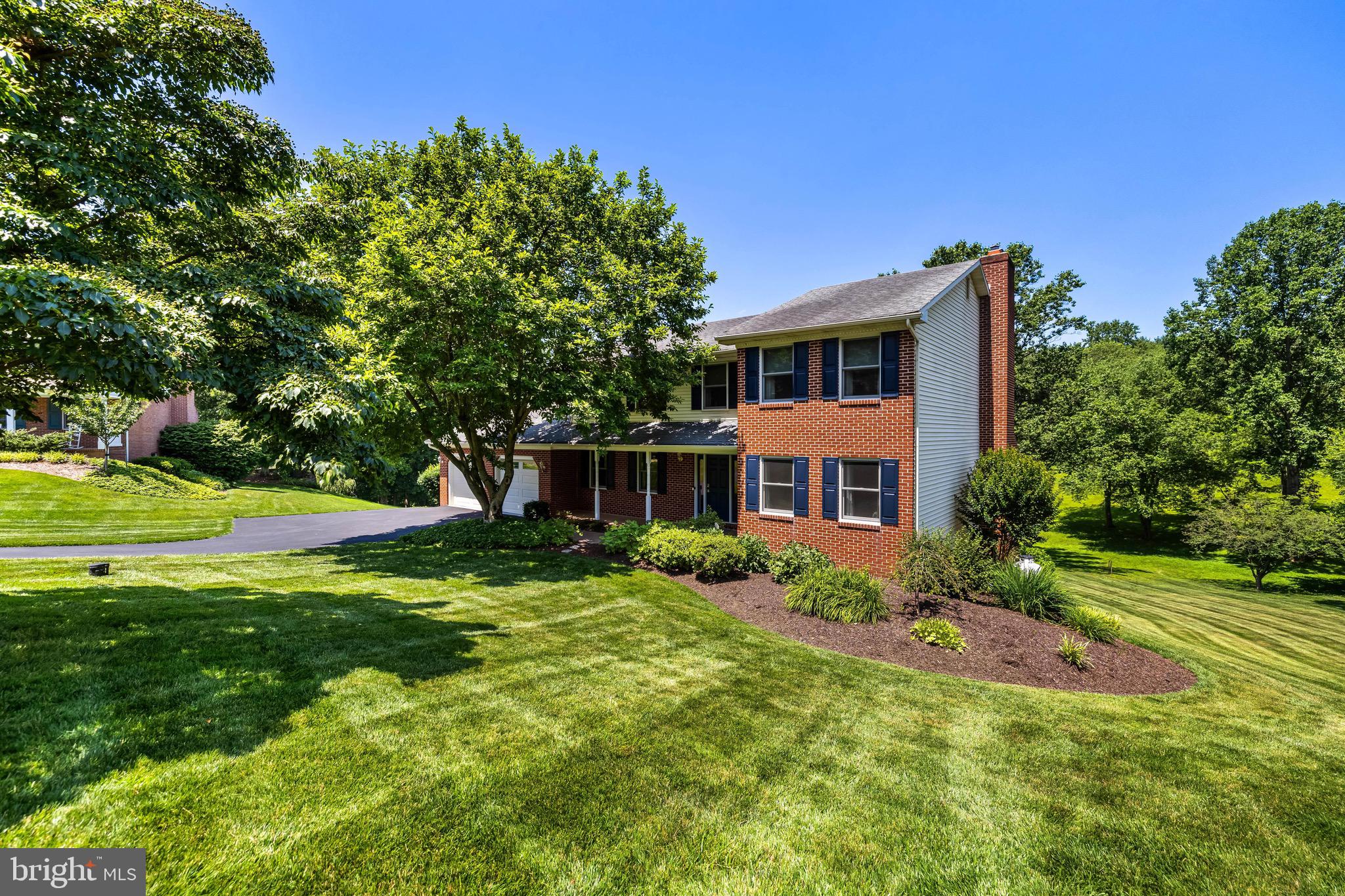 3205 NEWFANE COURT