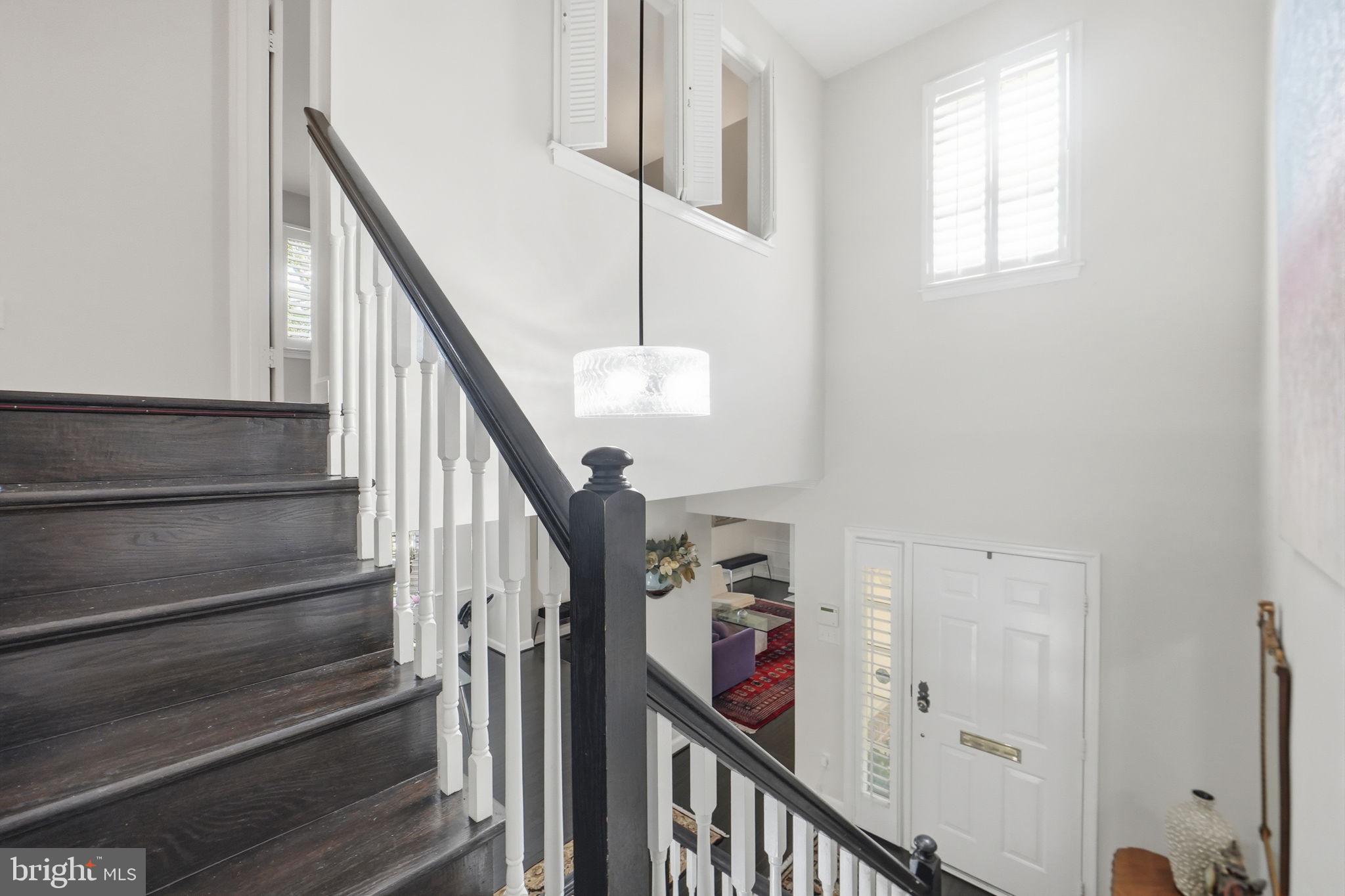 MADISON OF MCLEAN - Residential