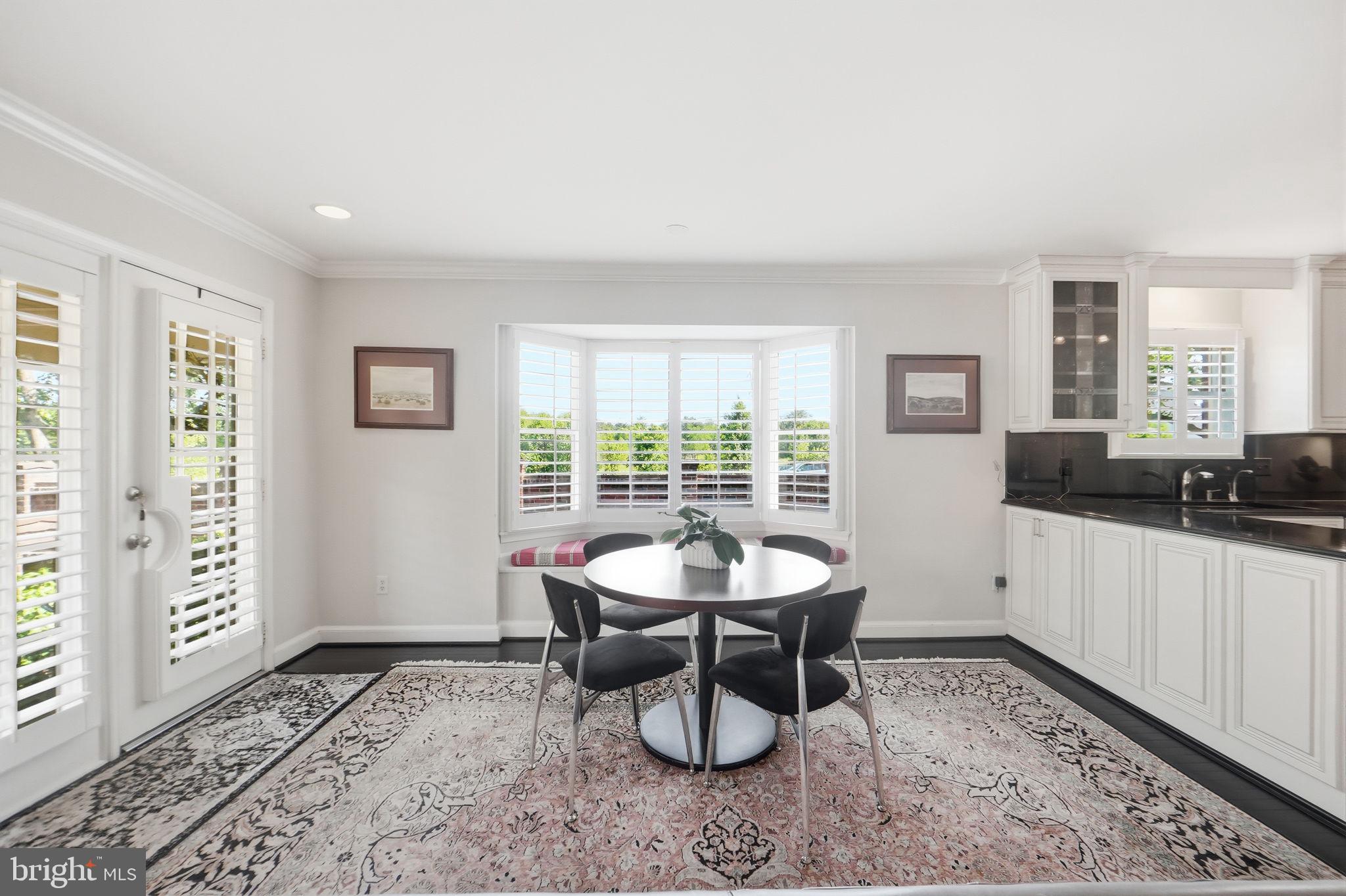 MADISON OF MCLEAN - Residential