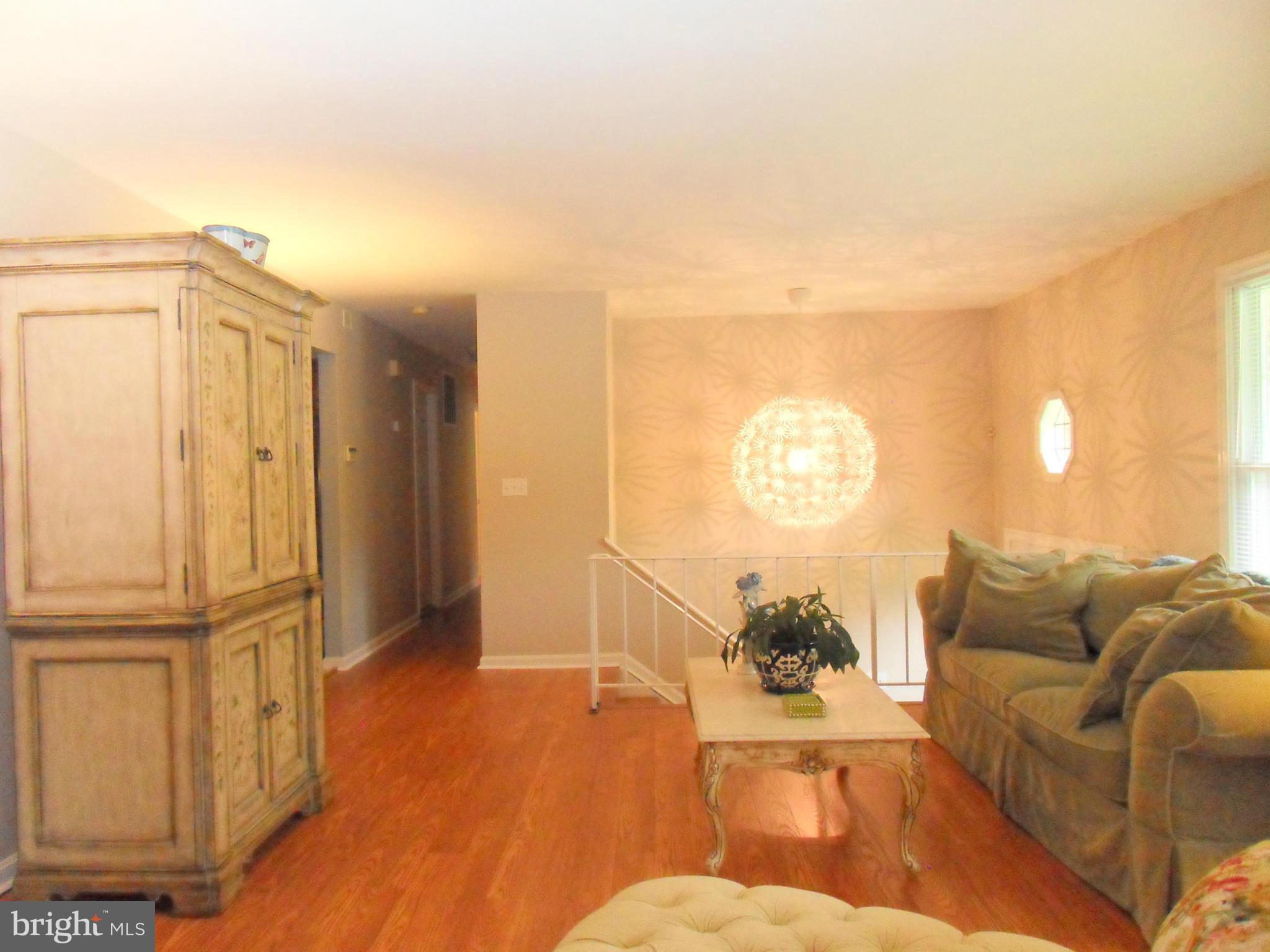 SMOKY ROAD - Residential