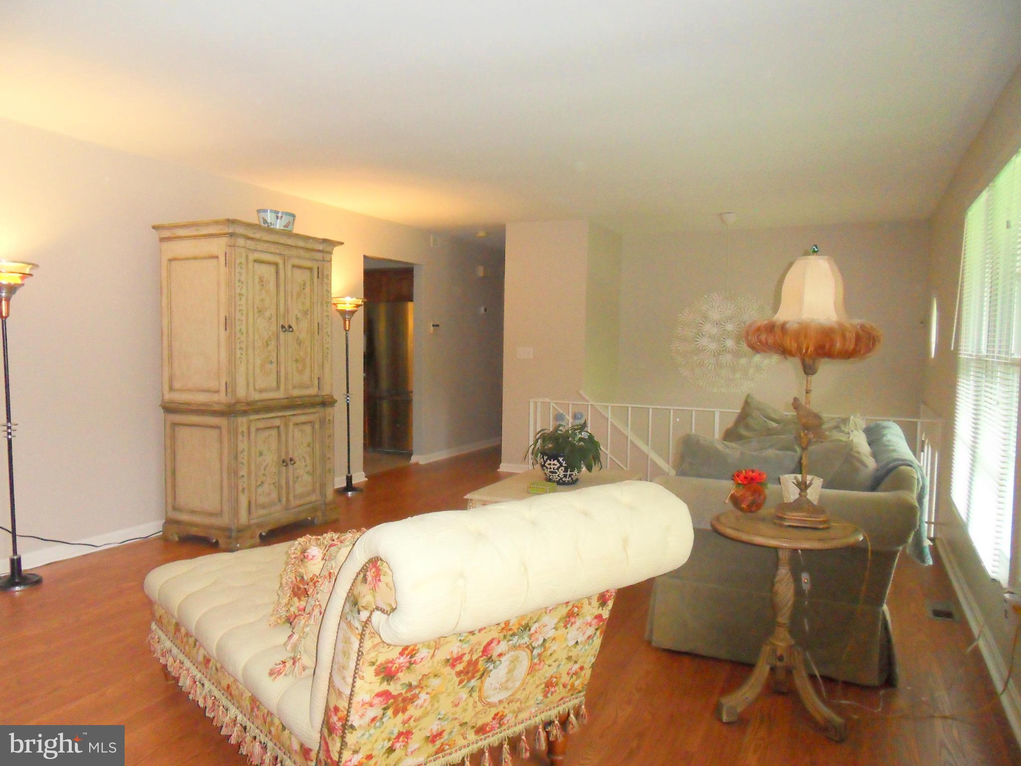 SMOKY ROAD - Residential