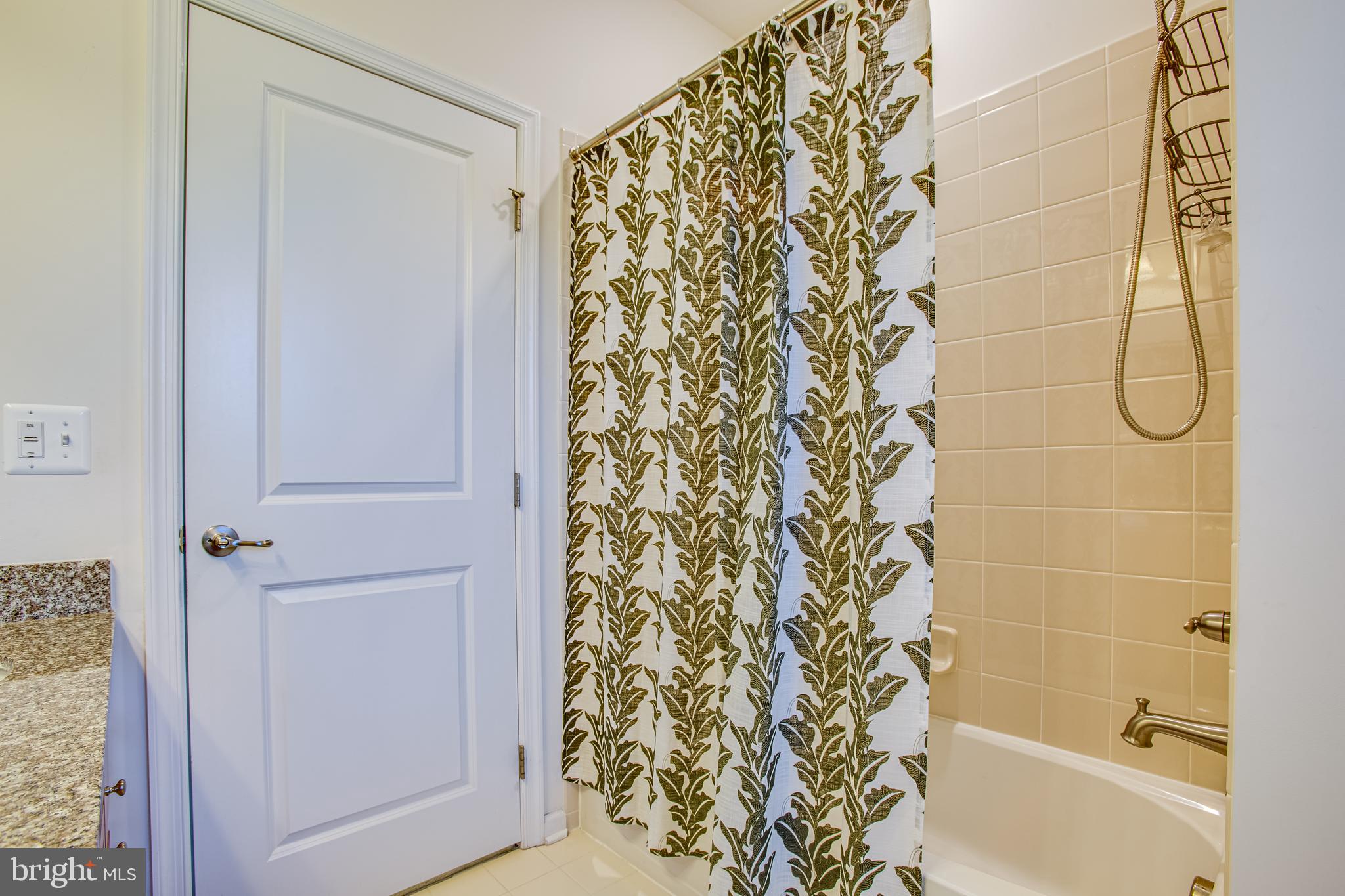 POTOMAC SHORES - Residential