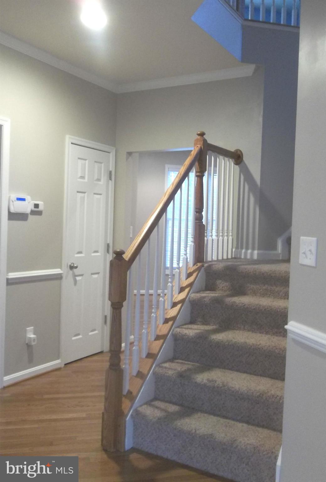 PRESIDENTIAL LAKES - Residential Lease