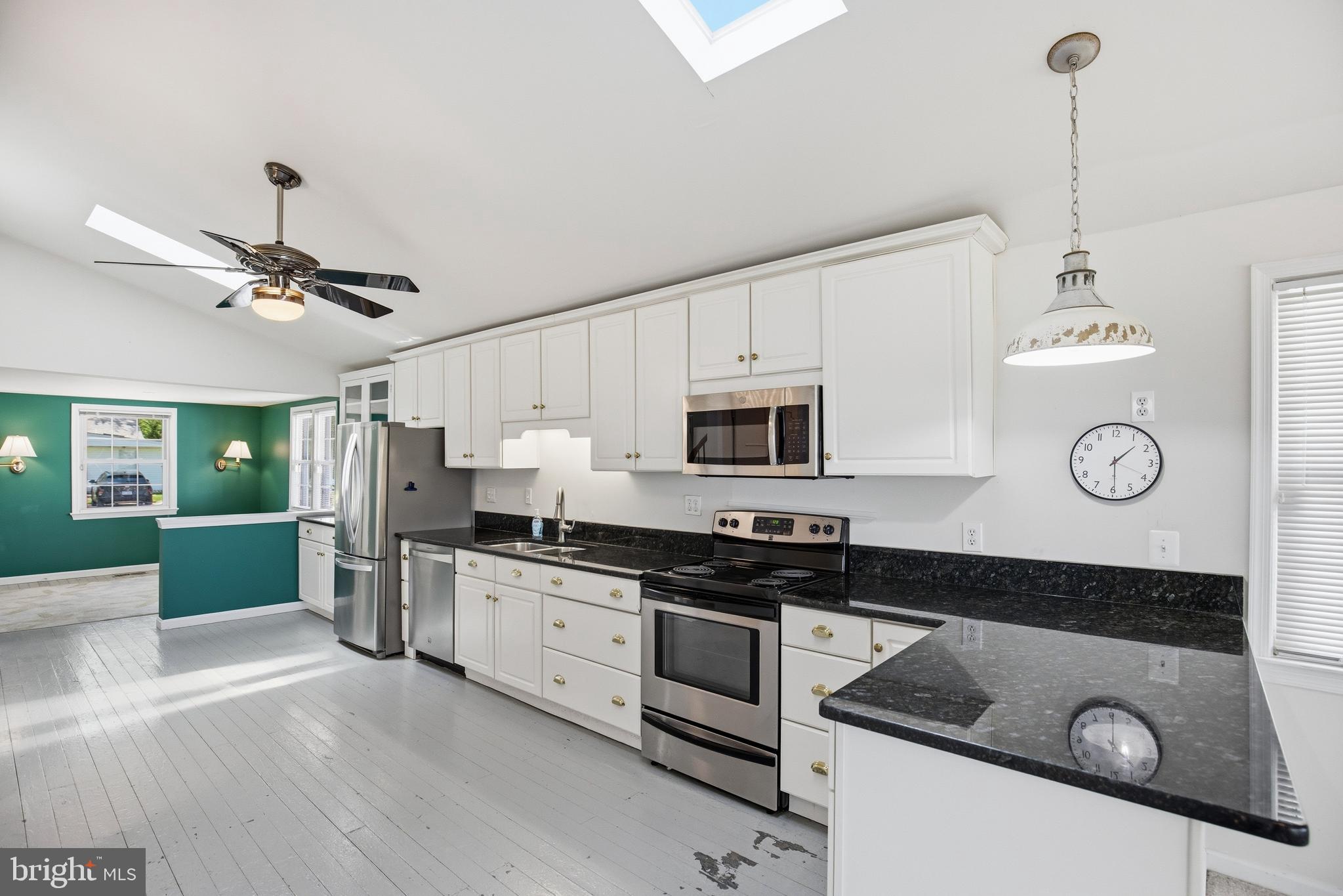 NORTH BEACH PARK - Residential