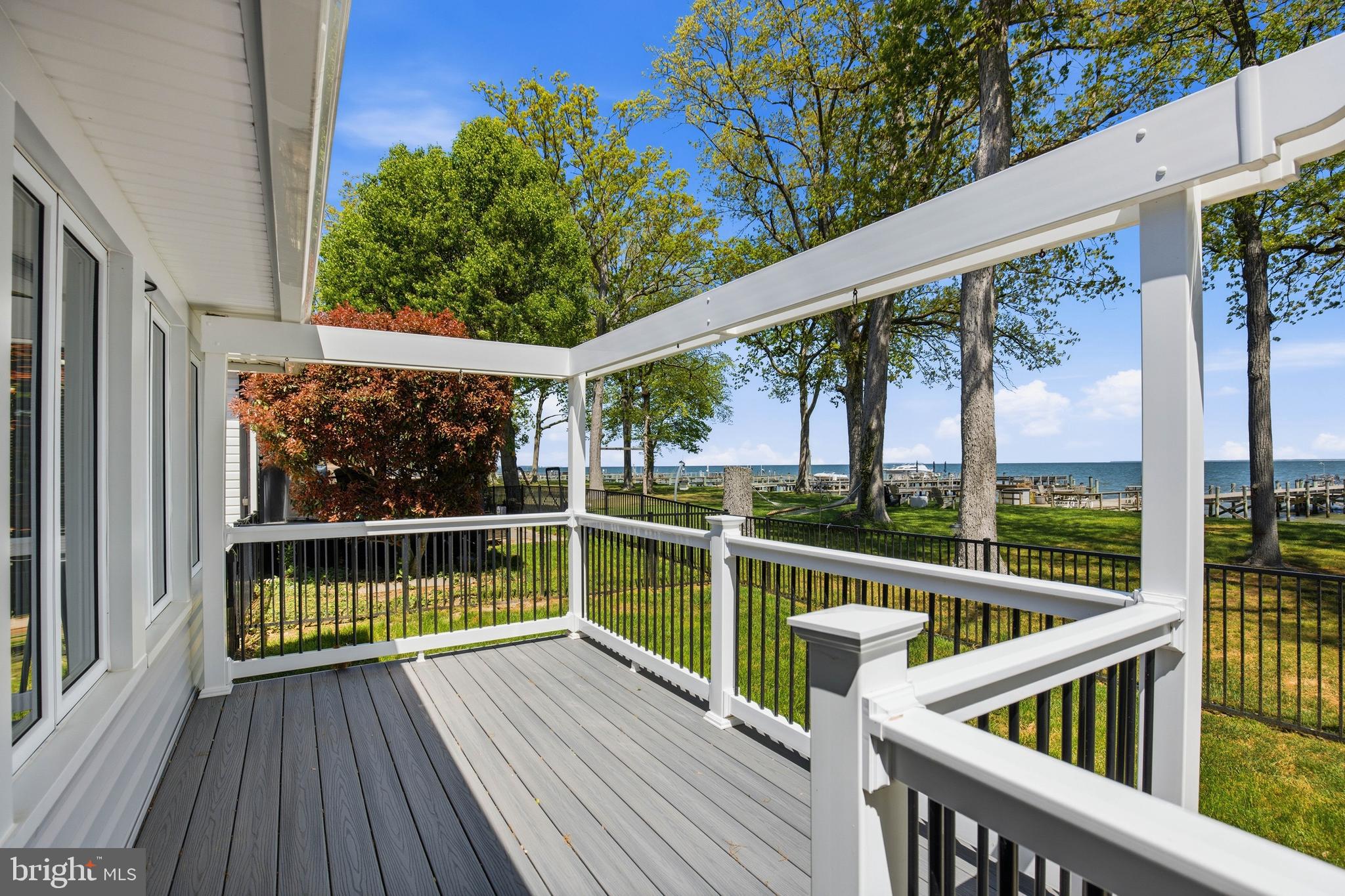 NORTH BEACH PARK - Residential