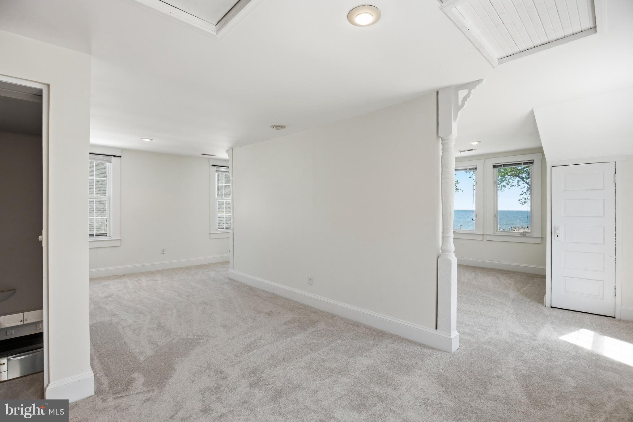 NORTH BEACH PARK - Residential