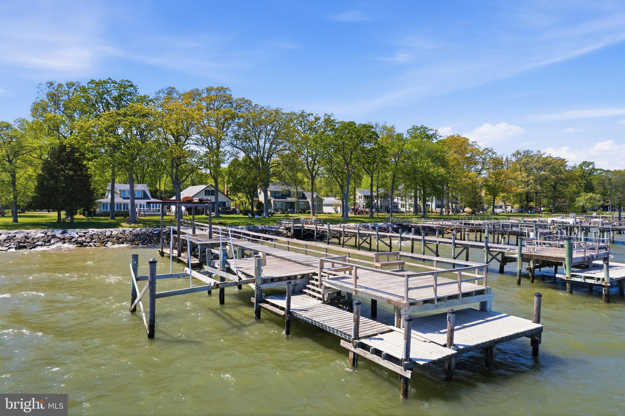 NORTH BEACH PARK - Residential