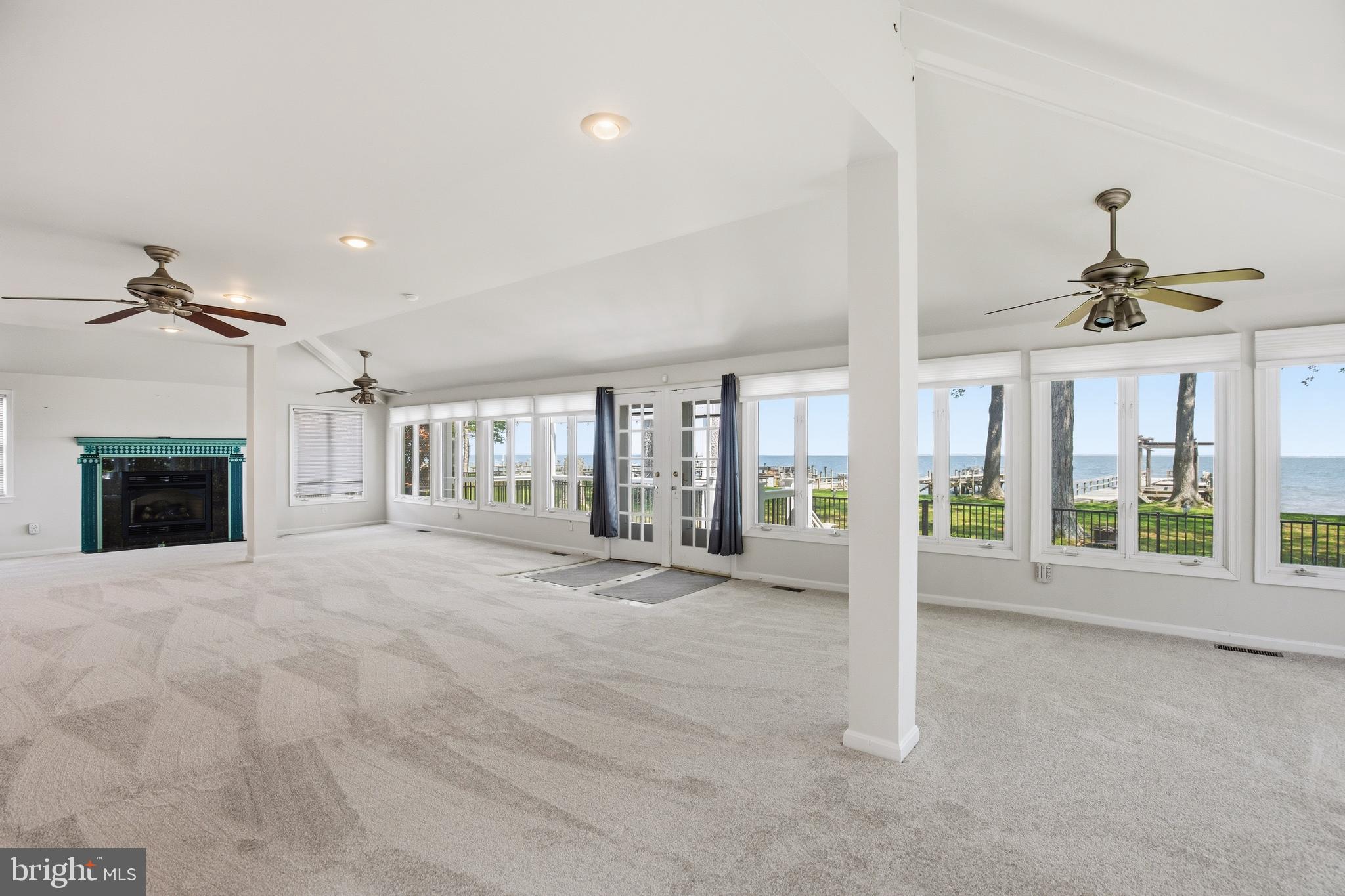 NORTH BEACH PARK - Residential