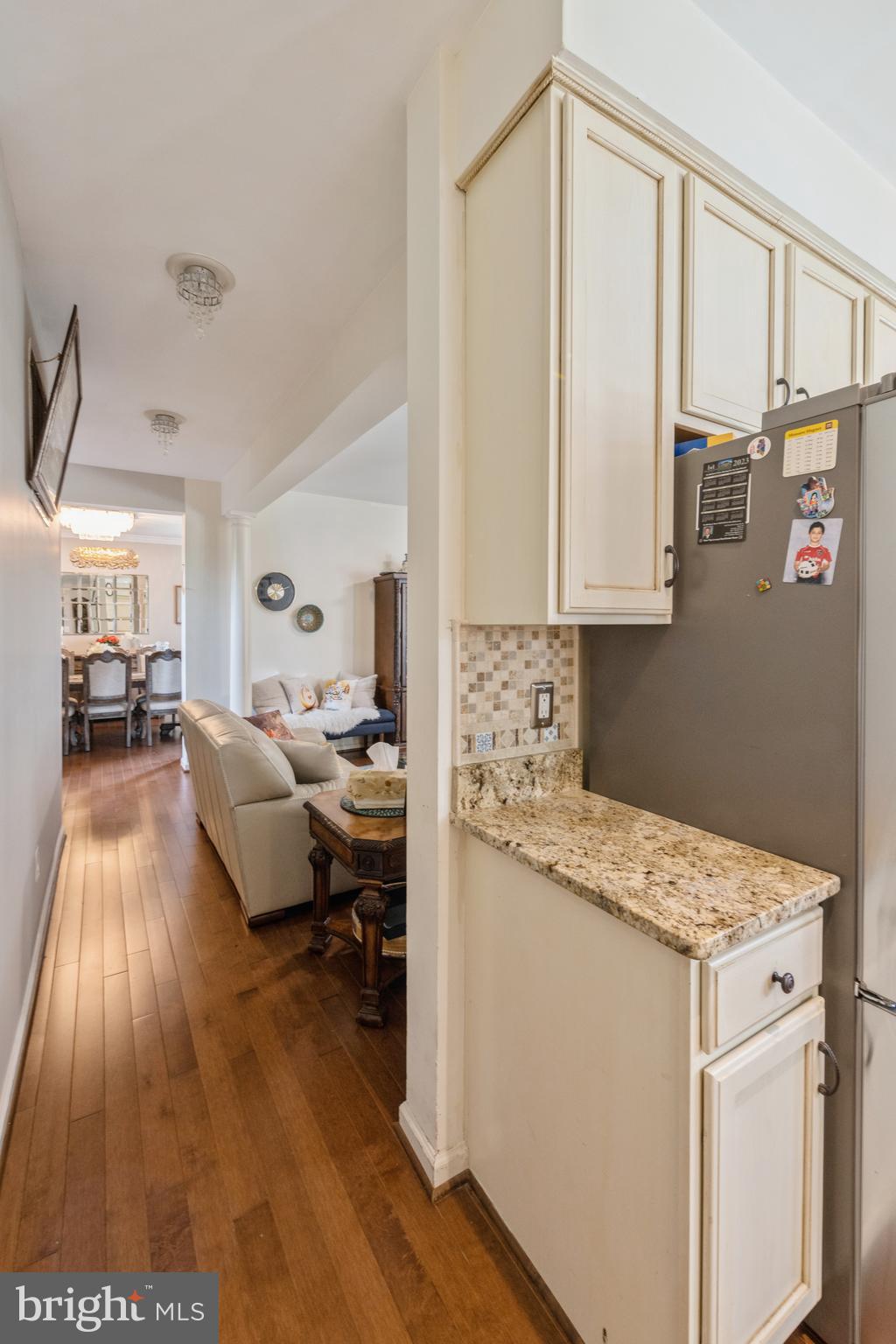 SOUTH RIDING - Residential Lease