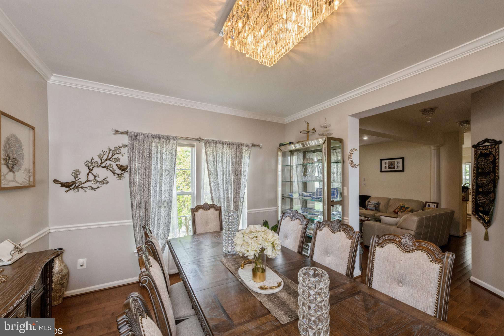 SOUTH RIDING - Residential Lease