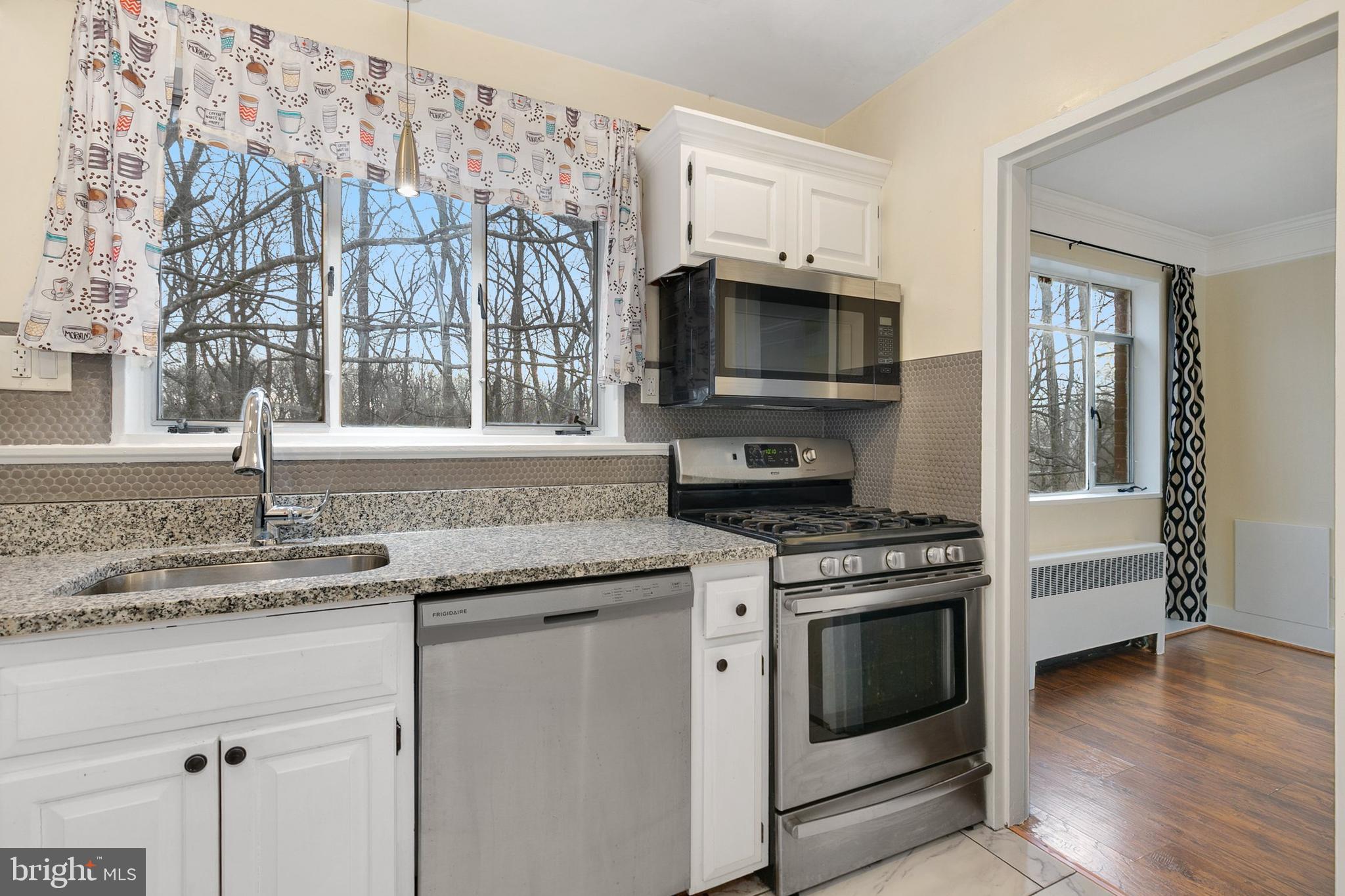 PARKSIDE CONDOMINIUMS - Residential