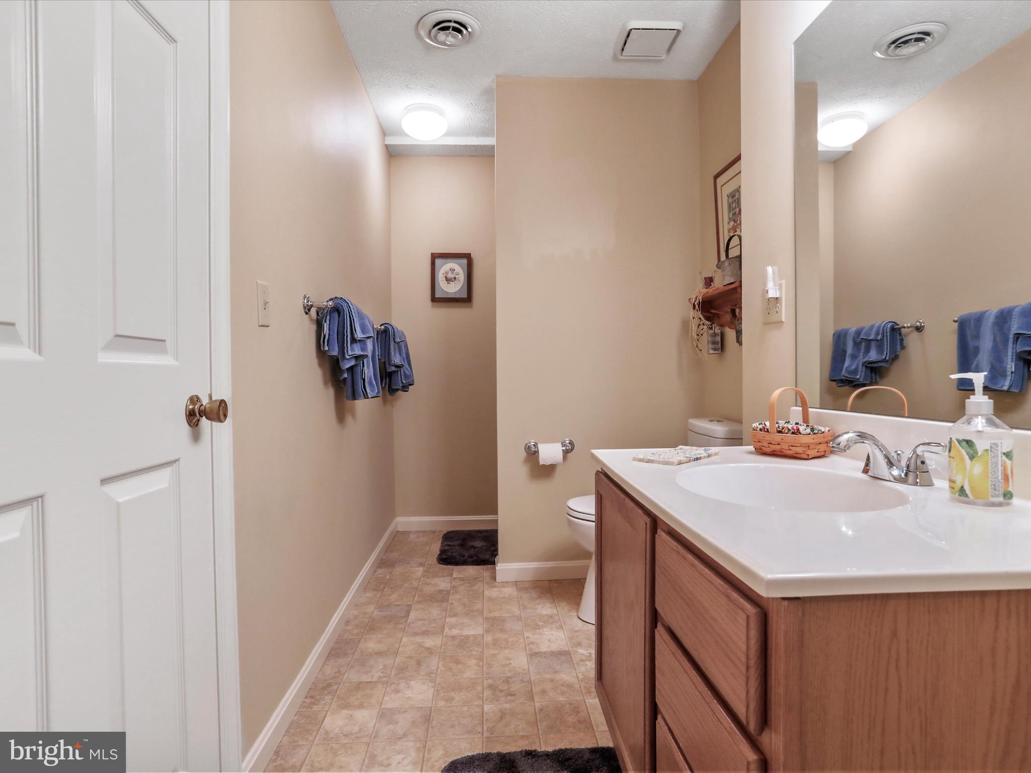 HAWTHORNE HEIGHTS - Residential