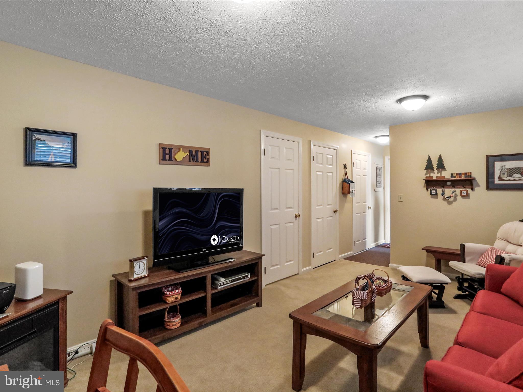 HAWTHORNE HEIGHTS - Residential