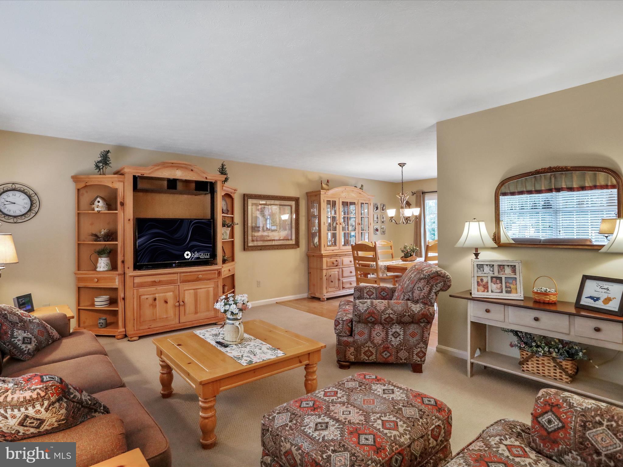 HAWTHORNE HEIGHTS - Residential