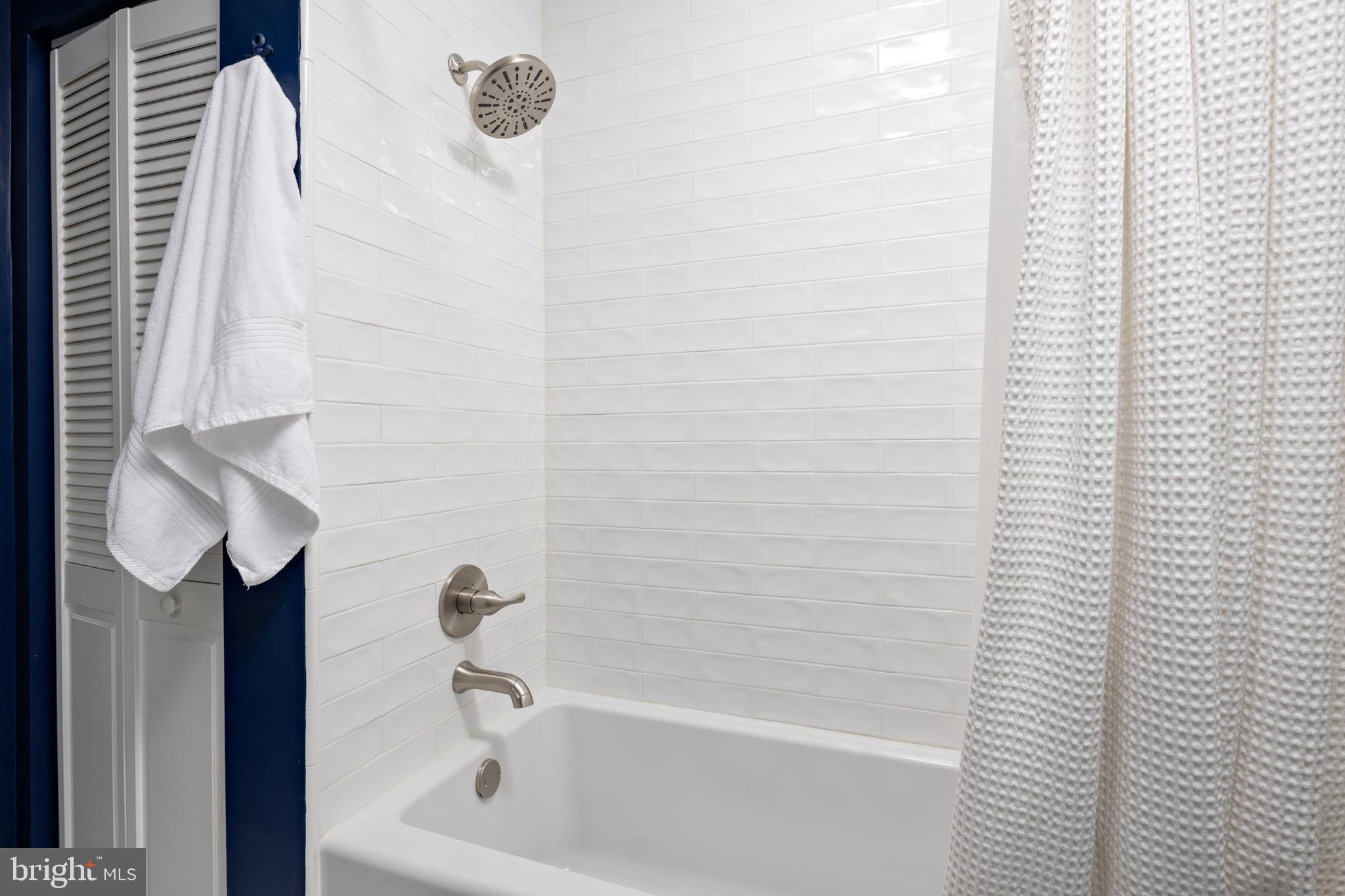 STONELEIGH - Residential