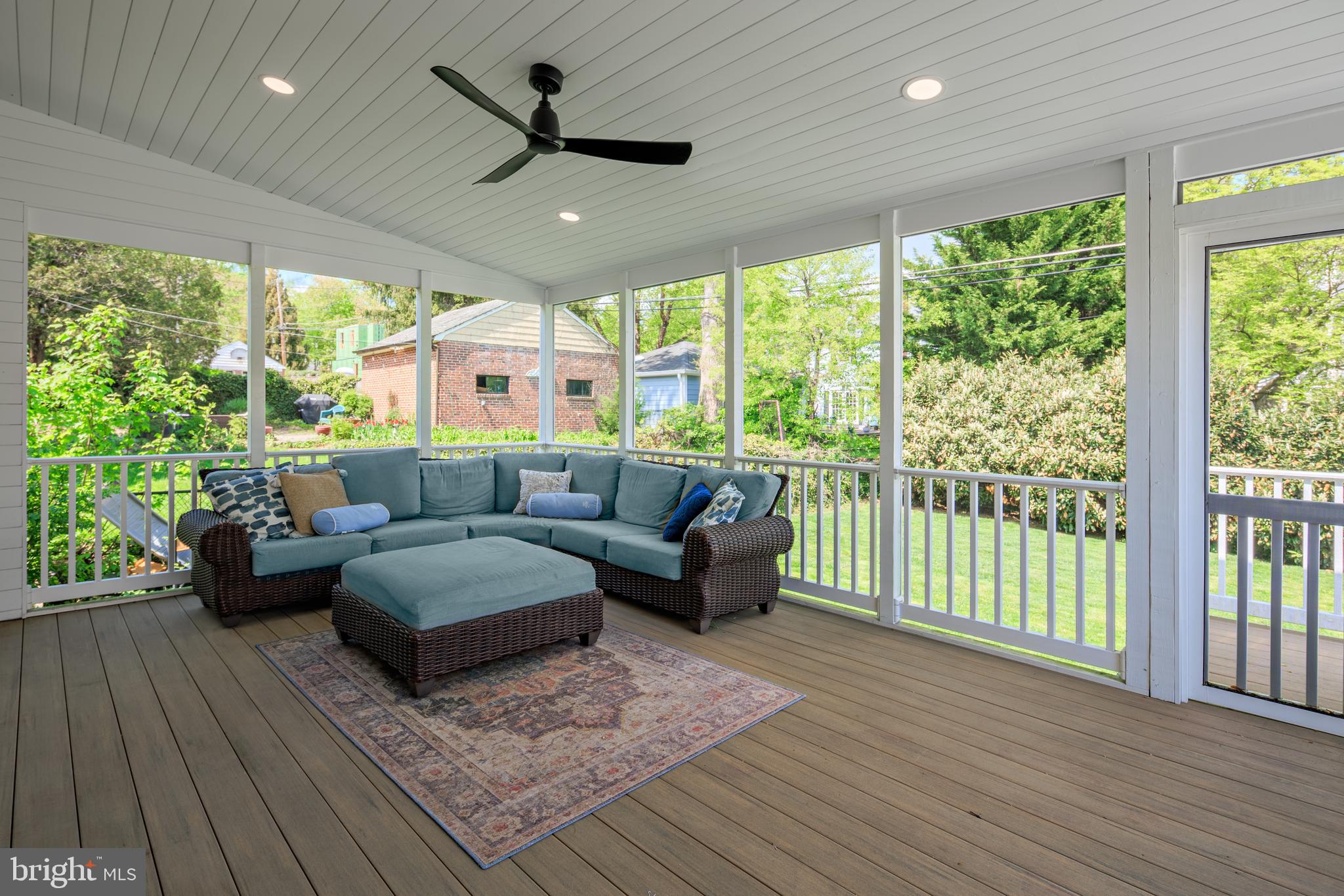 STONELEIGH - Residential