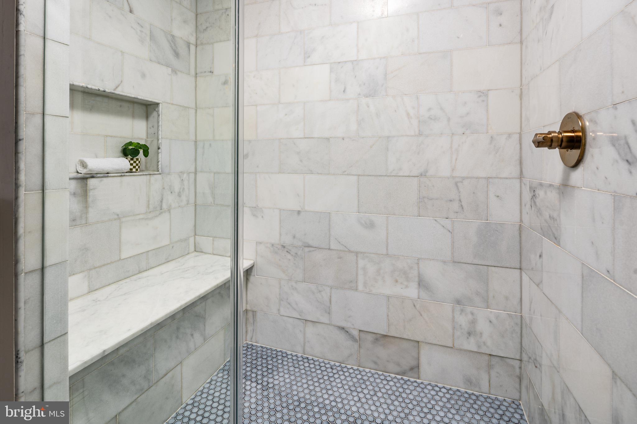 STONELEIGH - Residential