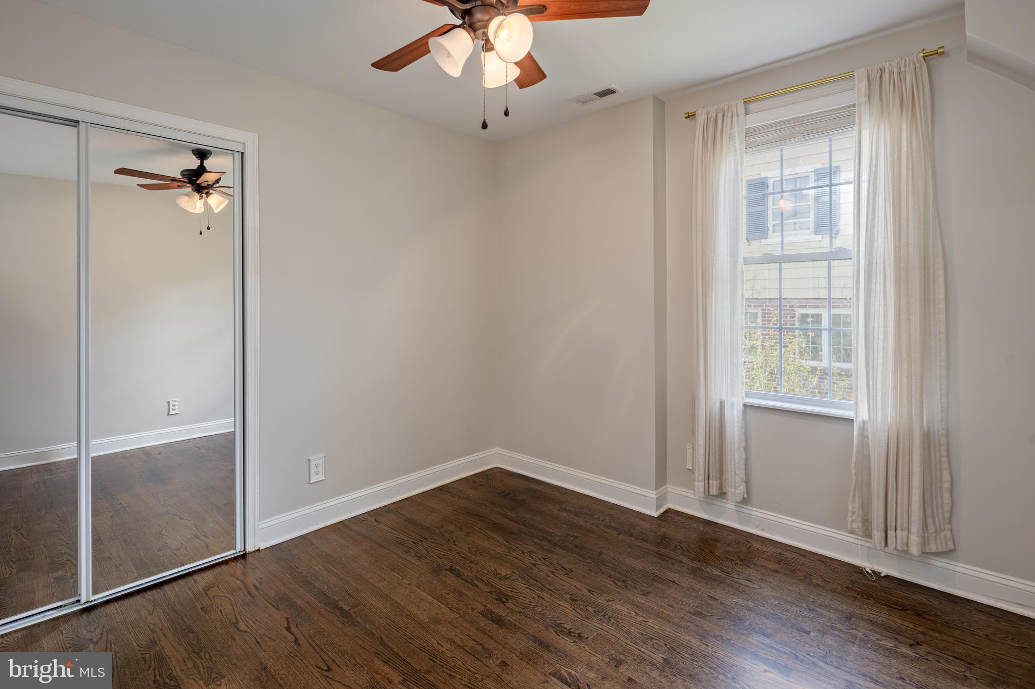 STONELEIGH - Residential