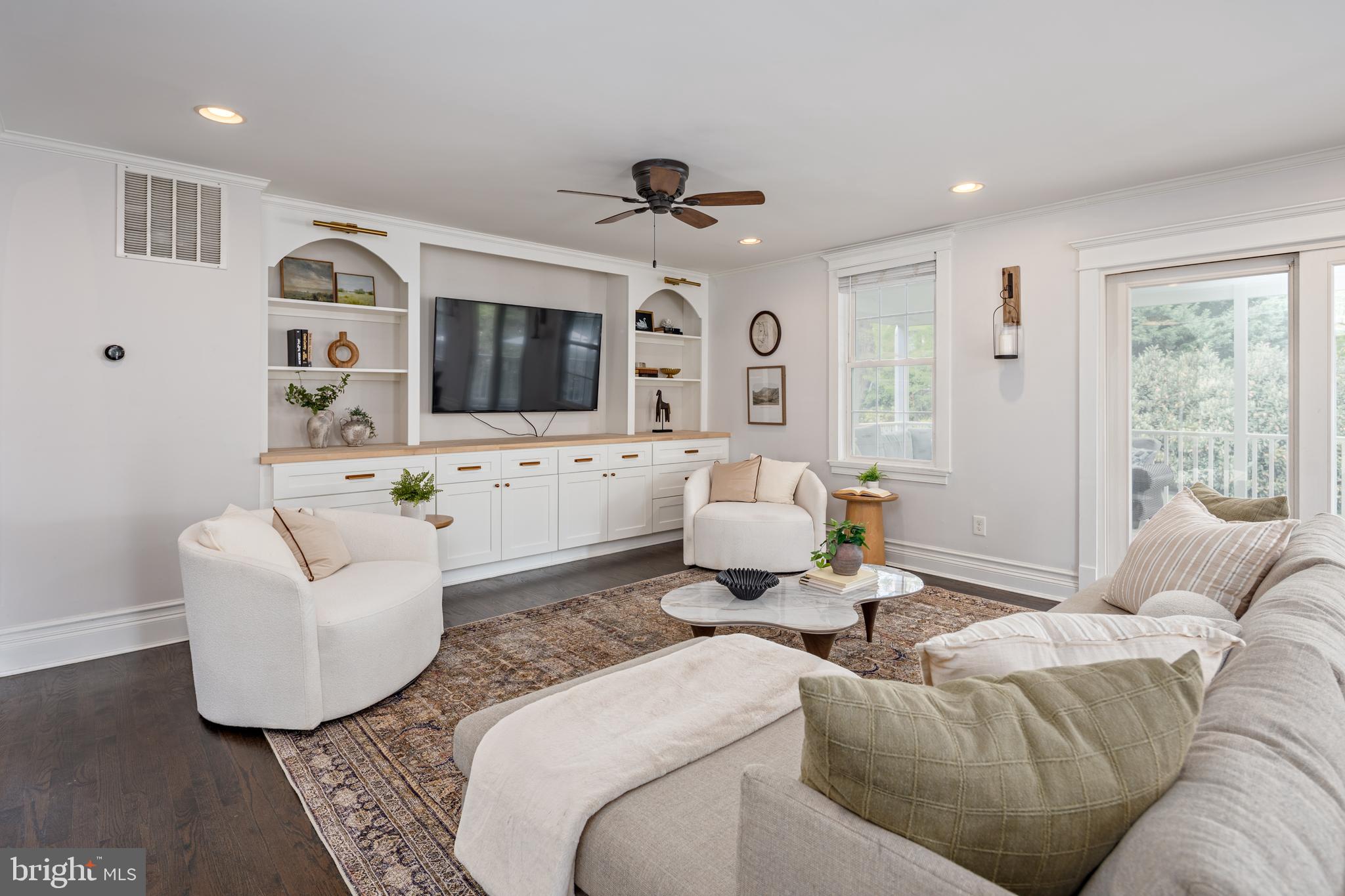 STONELEIGH - Residential