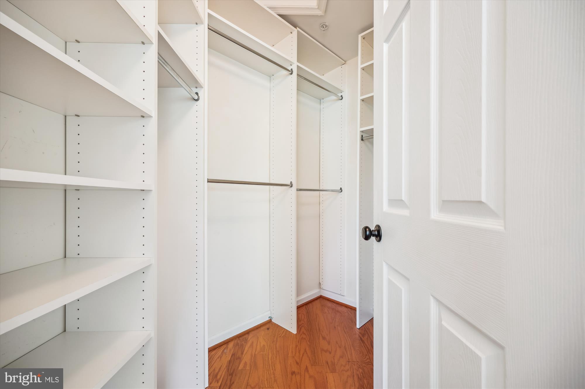 LAKELANDS - Residential