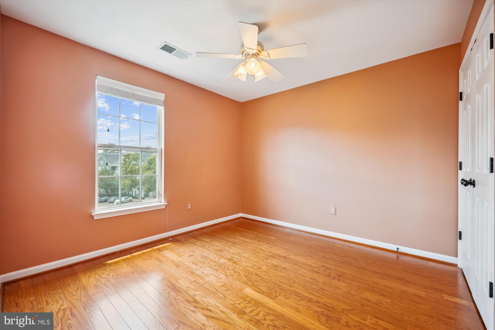 LAKELANDS - Residential