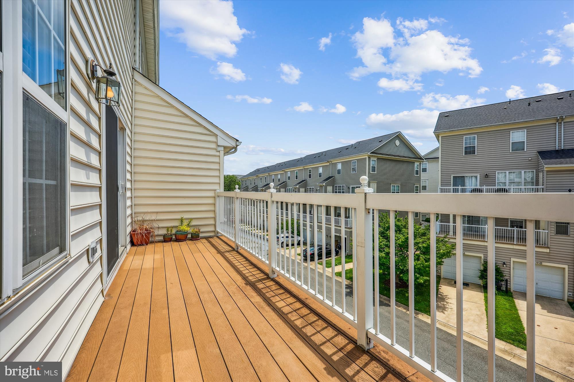 LAKELANDS - Residential