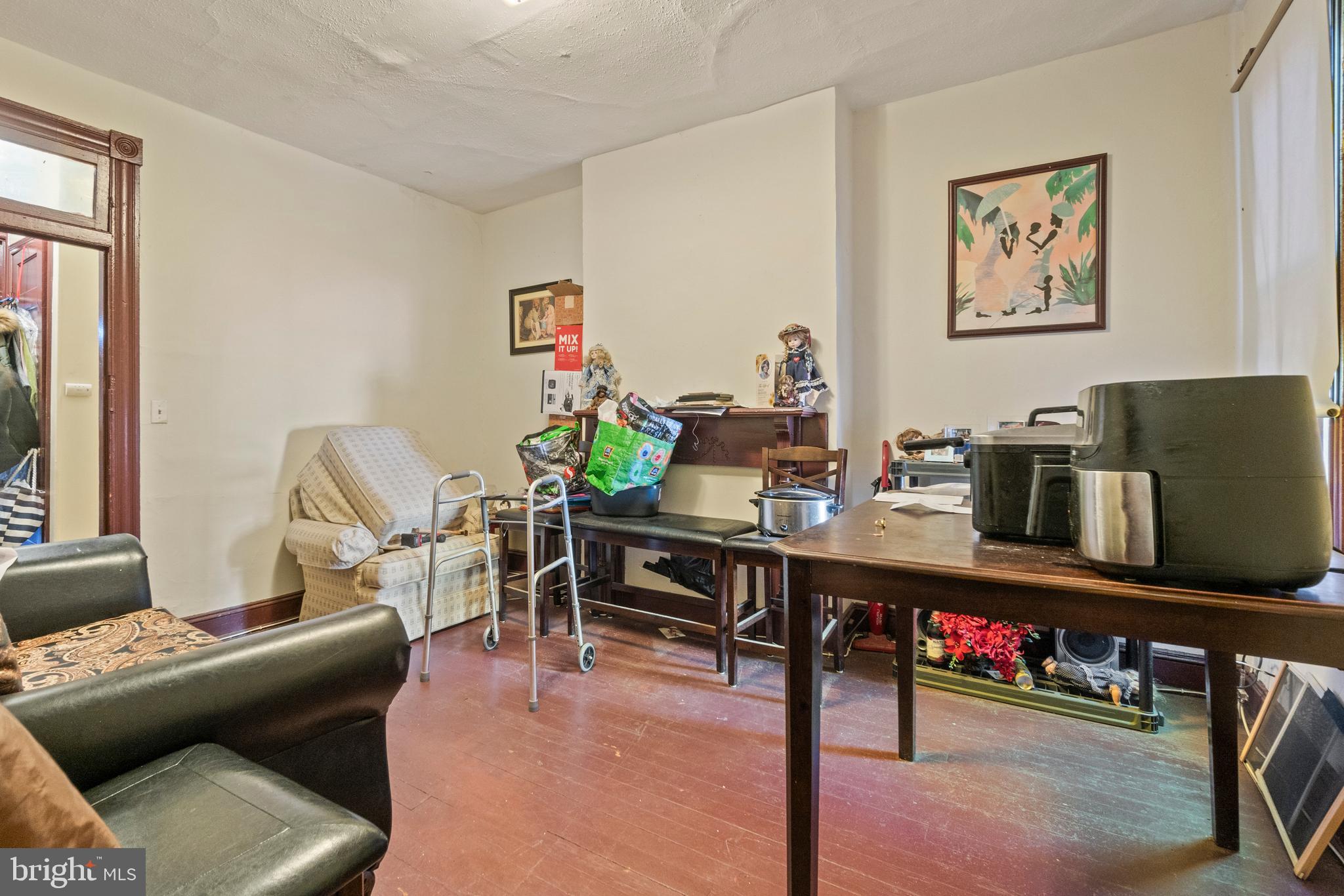 BARCLAY - Residential Income