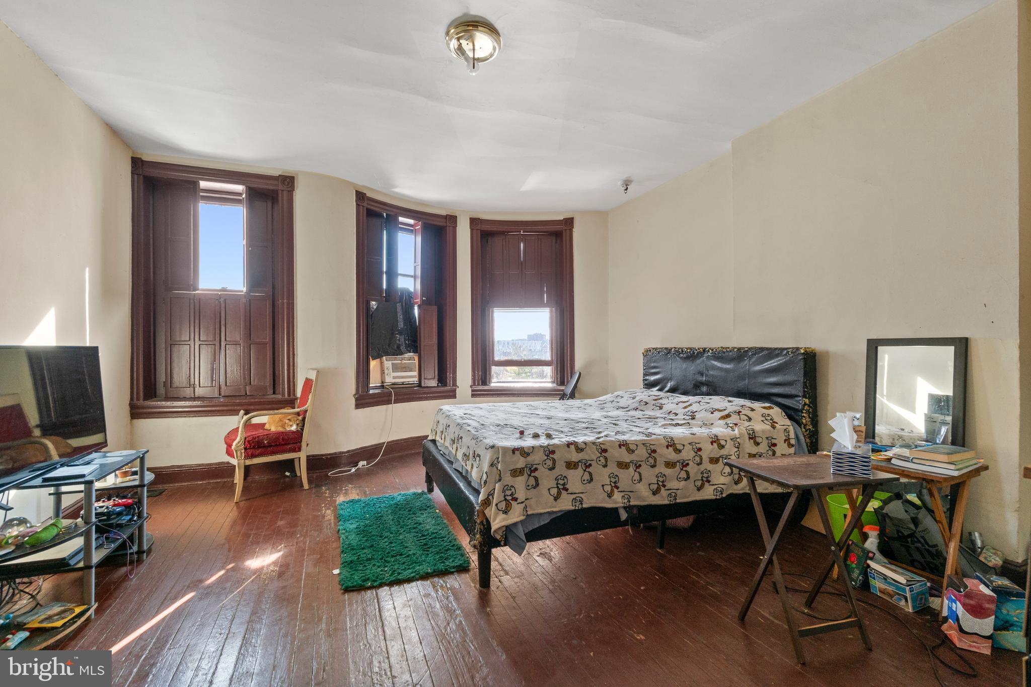 BARCLAY - Residential Income