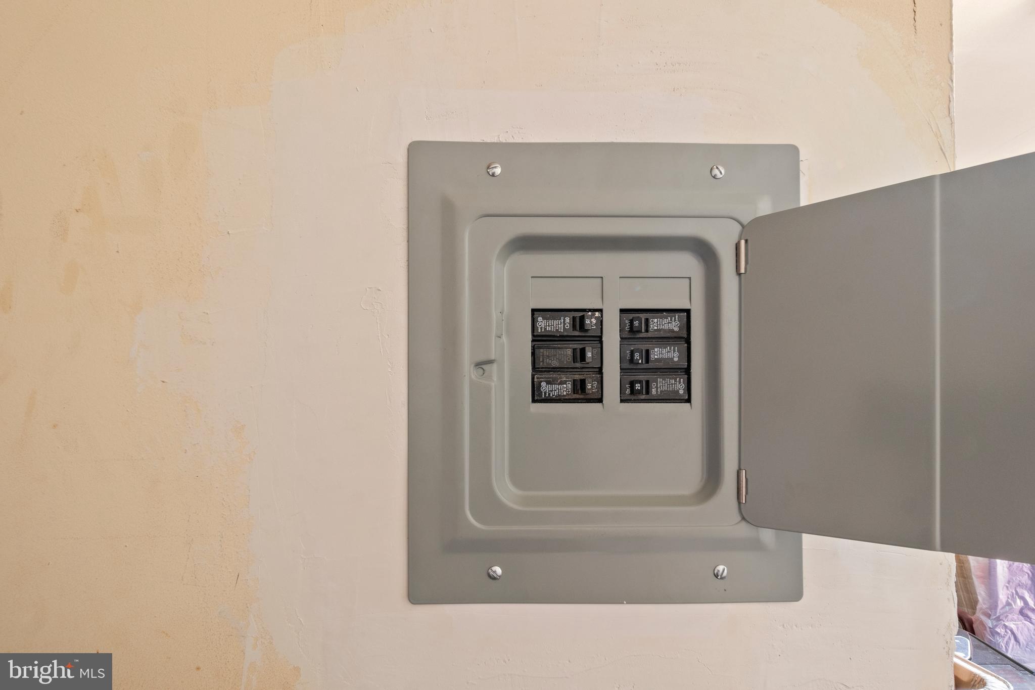 BARCLAY - Residential Income