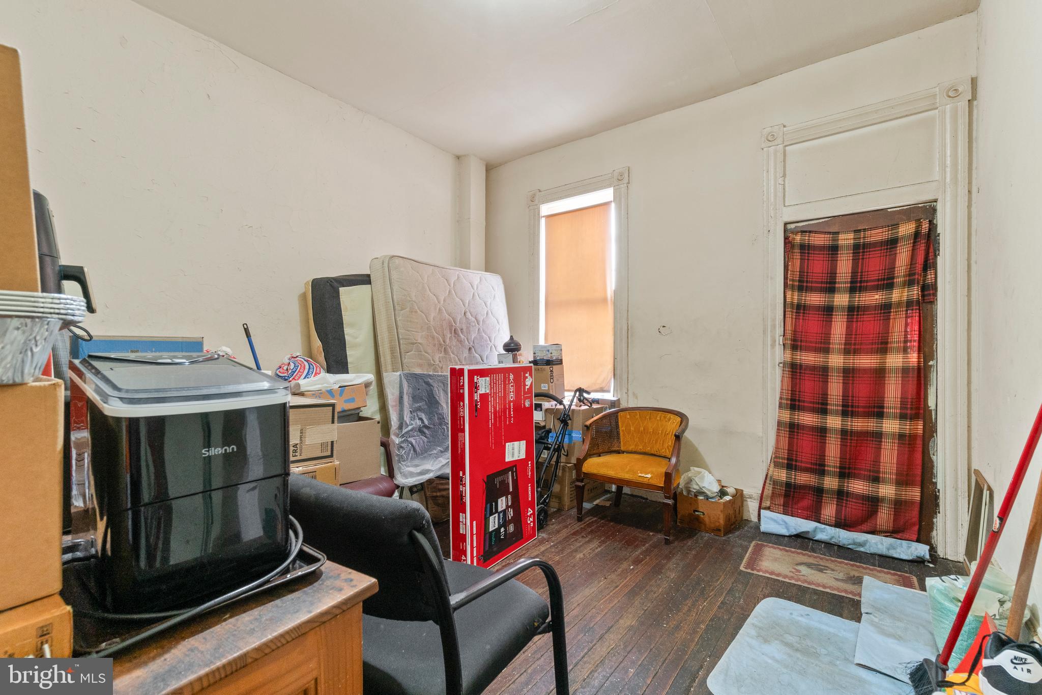 BARCLAY - Residential Income